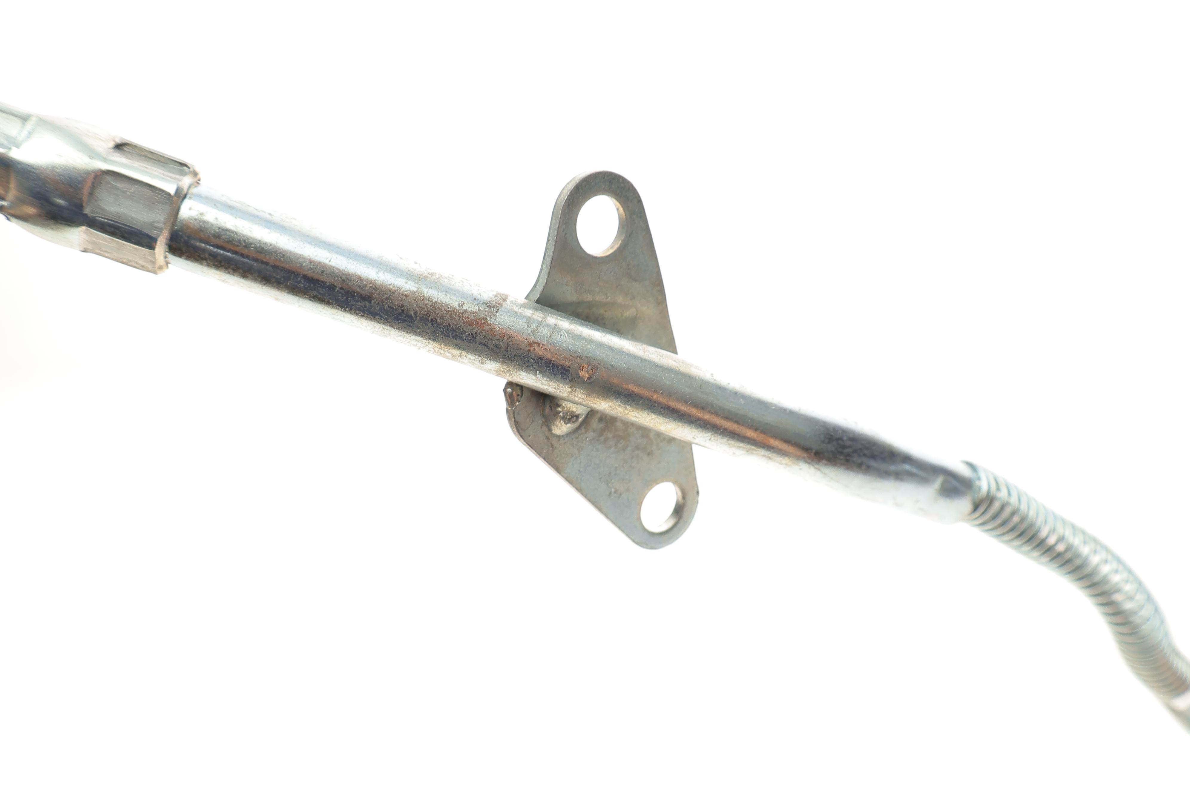 Трос ручника (задній) (L) MB 811-814D