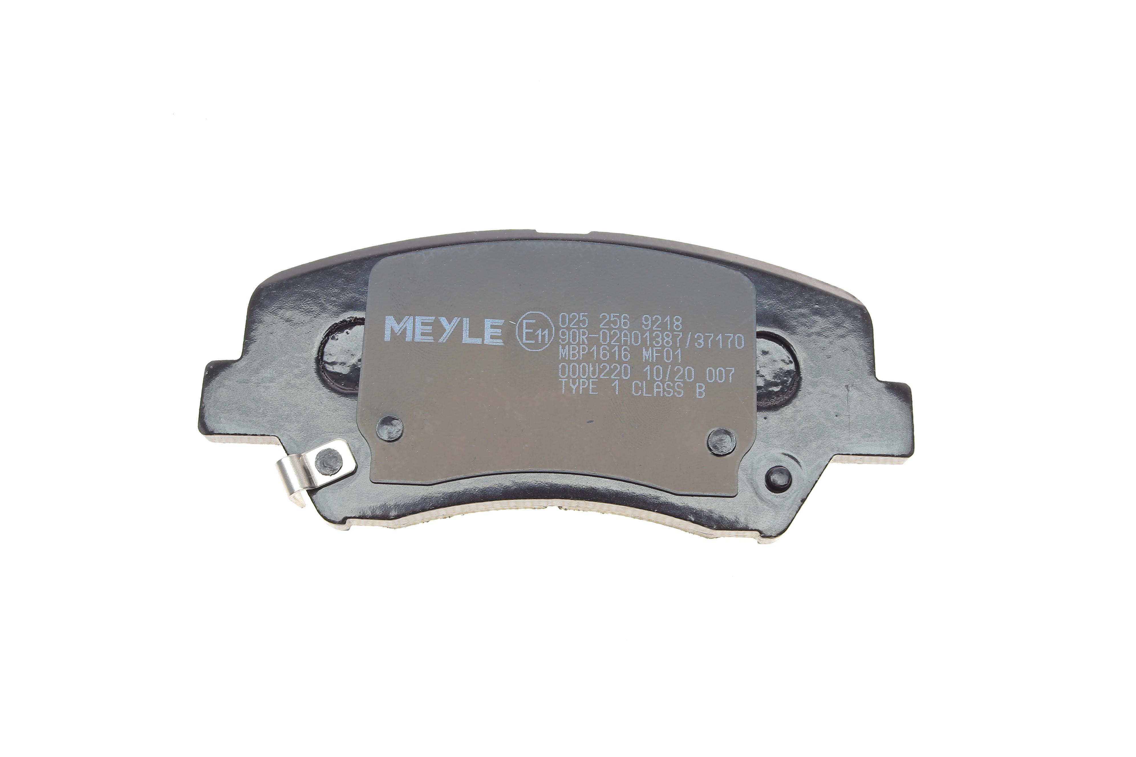 Колодки гальмівні (передні) Hyundai Elantra 10-/ i30 11-/ Kia Ceed 12- R15 (Bosch)