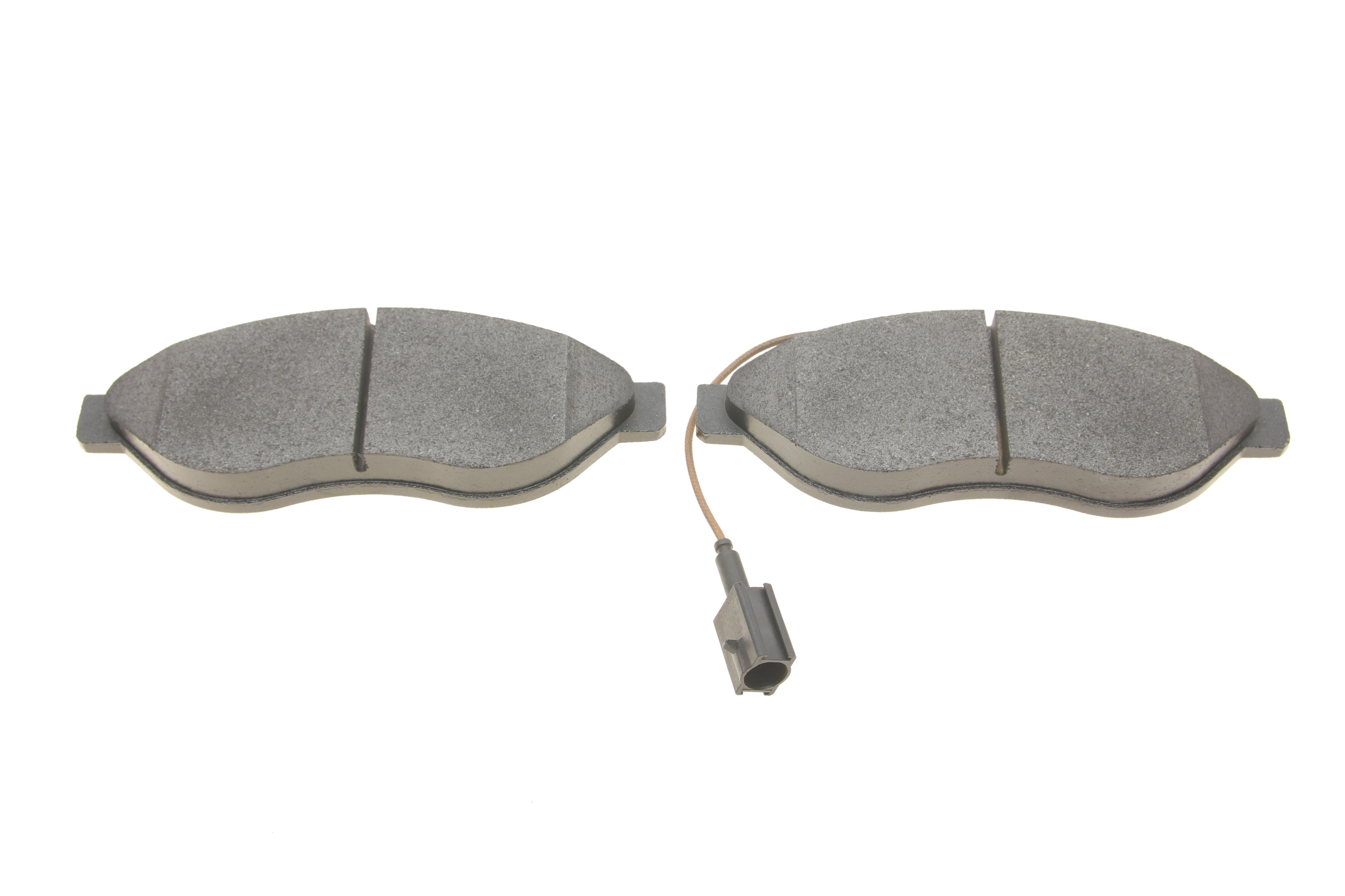 Колодки гальмівні (передні) Citroen Jumper/Fiat Ducato/Peugeot Boxer 06- (Platinum)