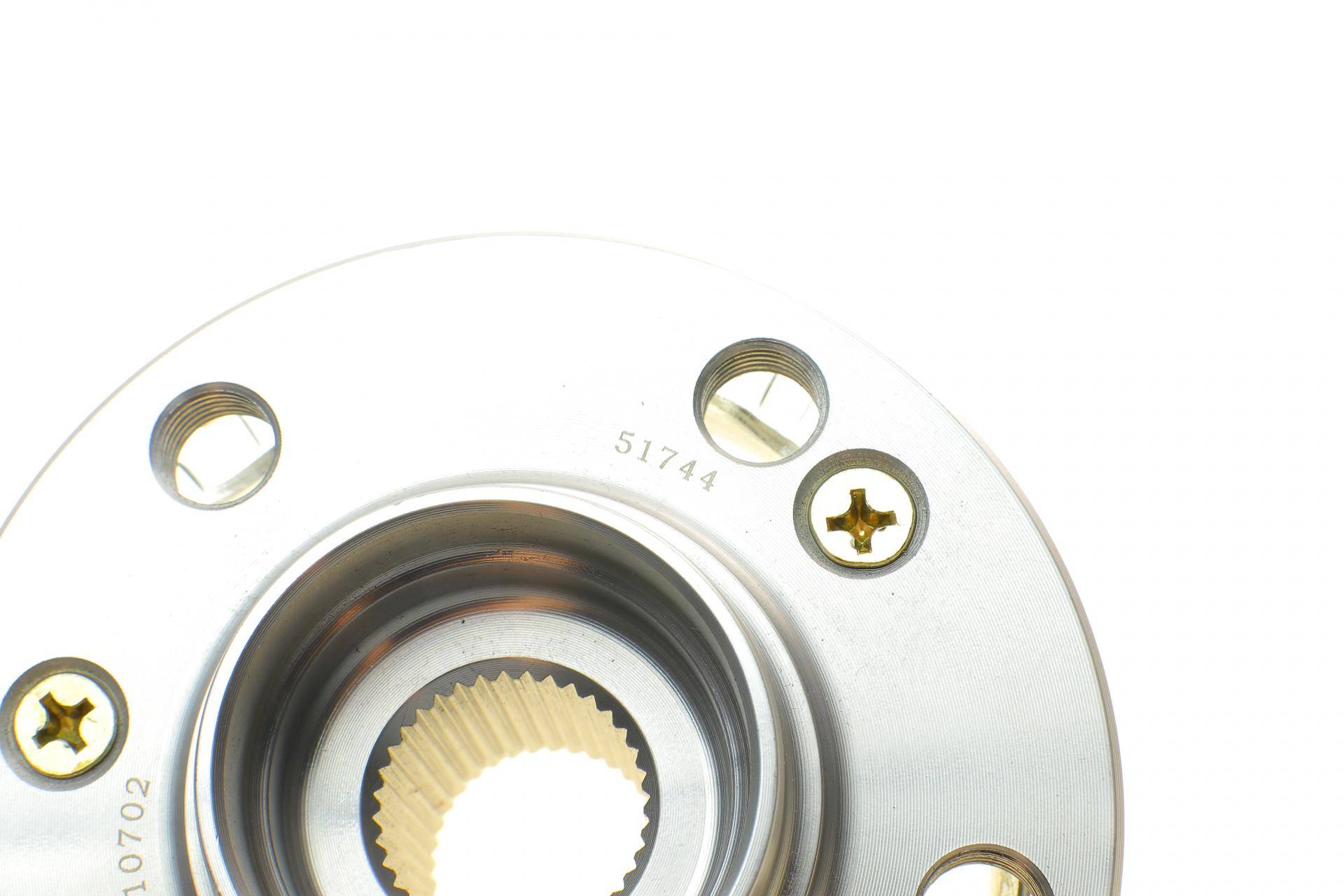 Маточина колеса (передня) Skoda Octavia/VW Golf IV 96-13 (з кільцем ABS)