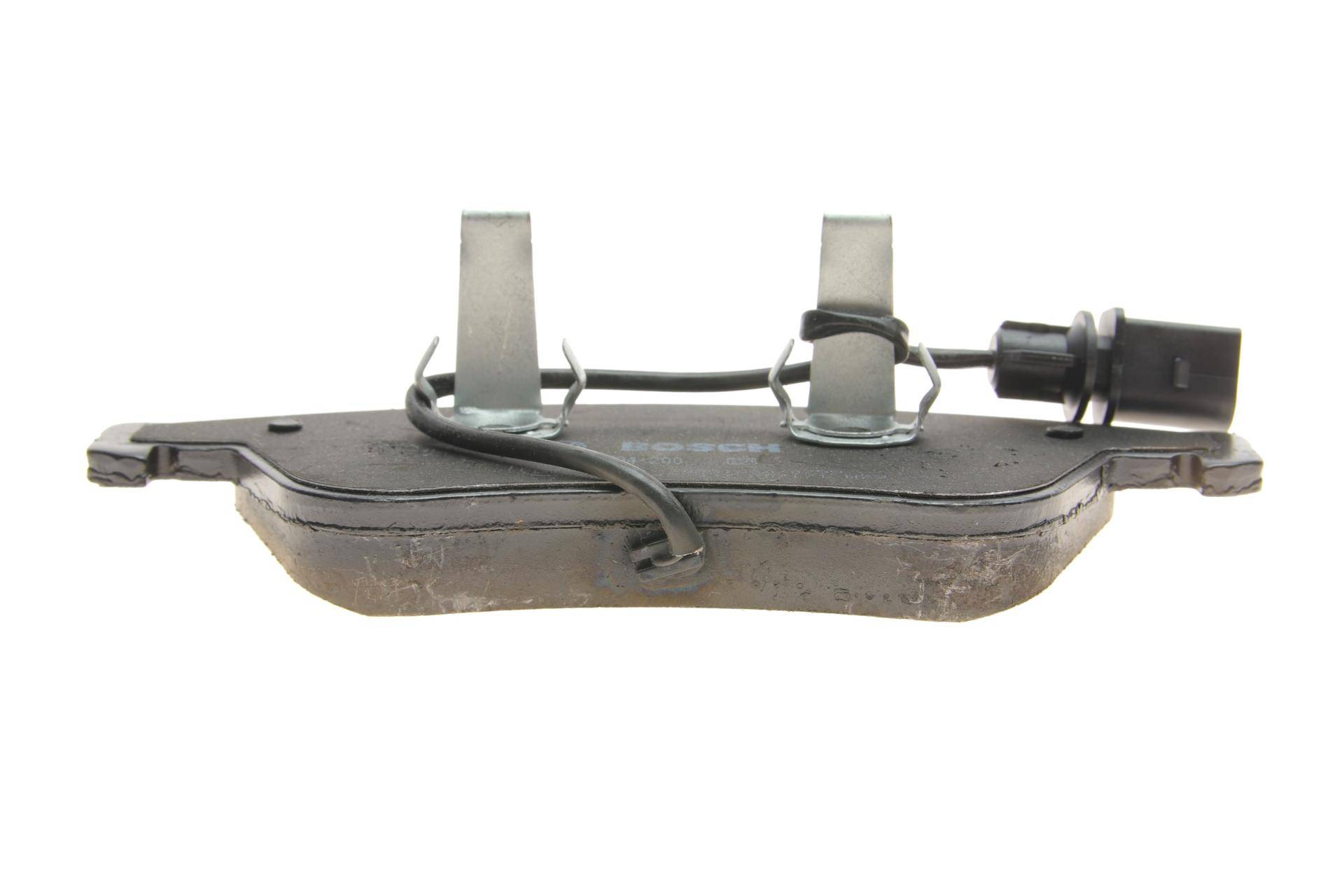 Колодки гальмівні (передні) VW Phaeton/ Audi A6/A8 04-16 (Ate-Teves) (з датчиком)