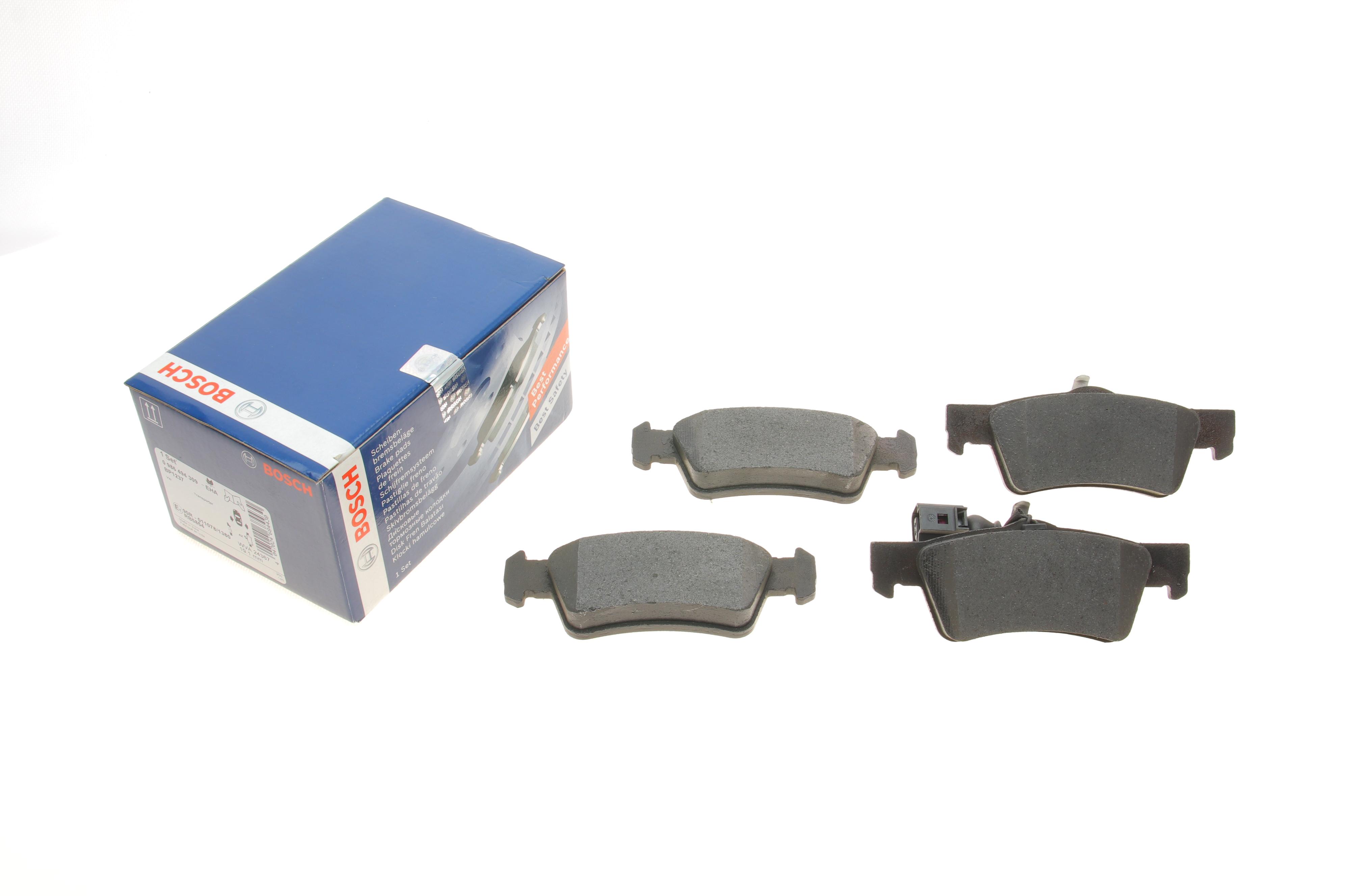 Колодки гальмівні (задні) VW T5/Multivan V 03-15 (+датчик)