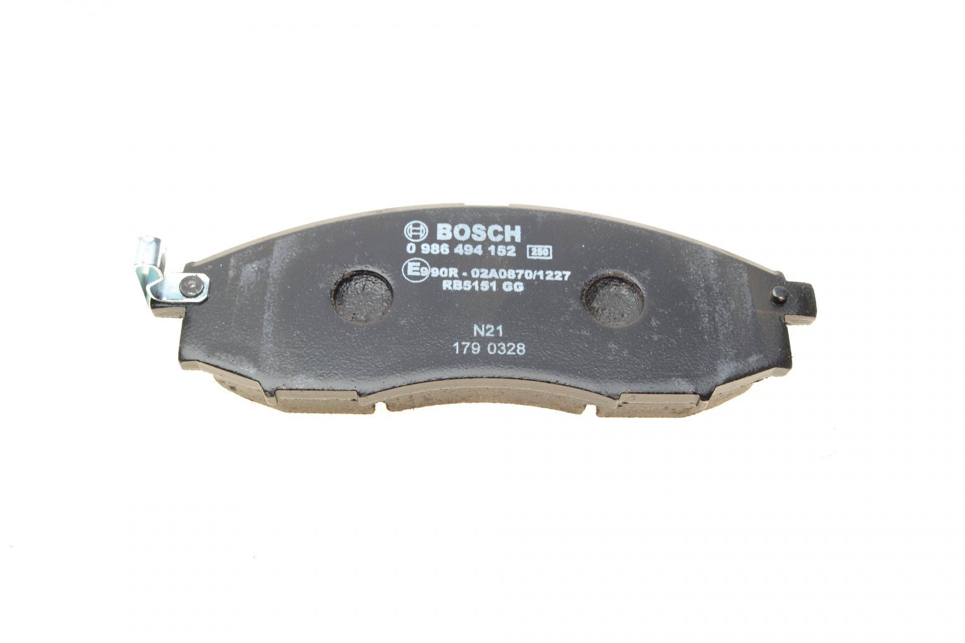 Колодки гальмівні (передні) Nissan Navara/Pick Up 2.4i/2.5 TD 98-