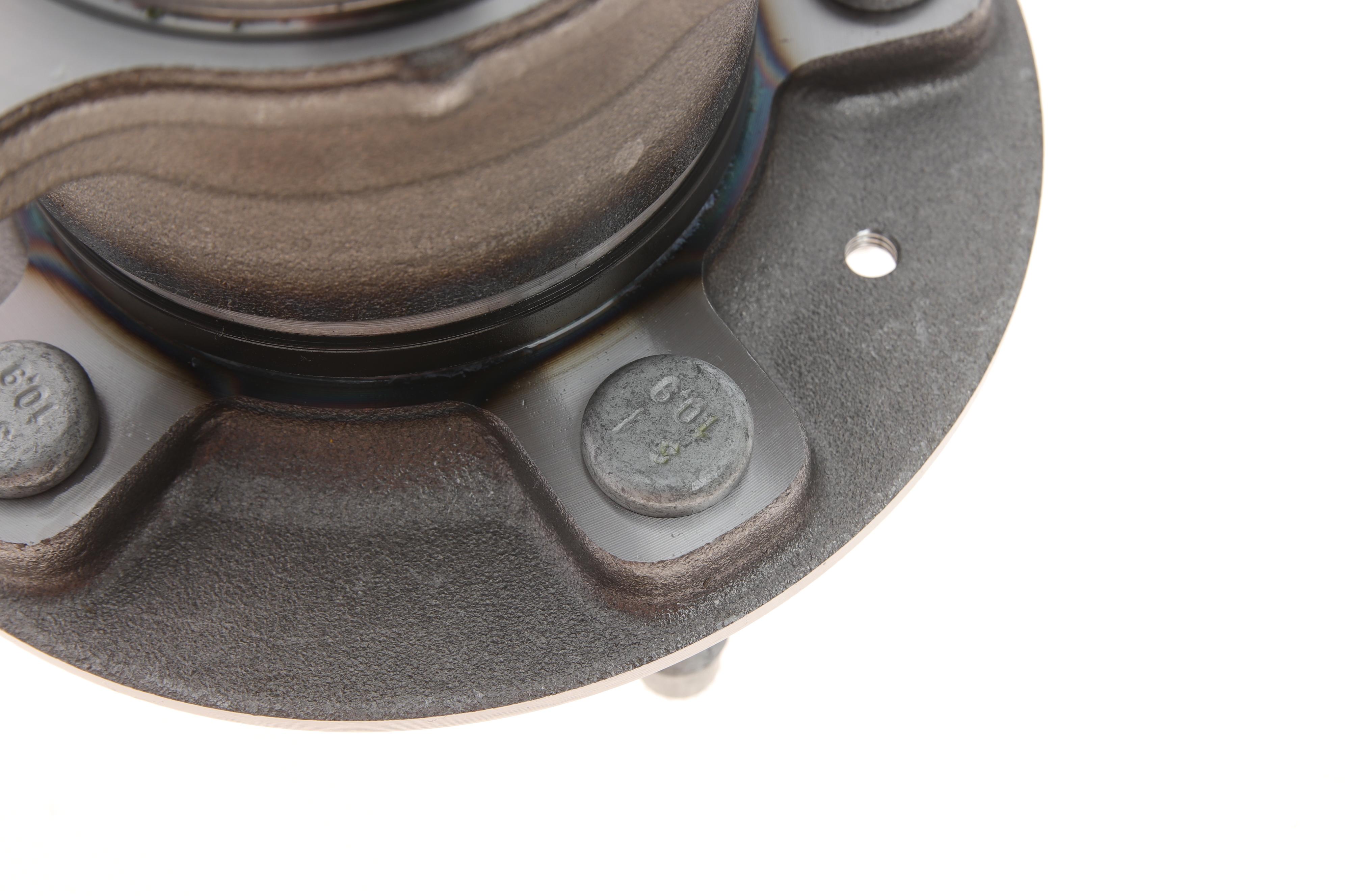 Підшипник маточини (задньої) Chevrolet Aveo 1.2-1.6 11-