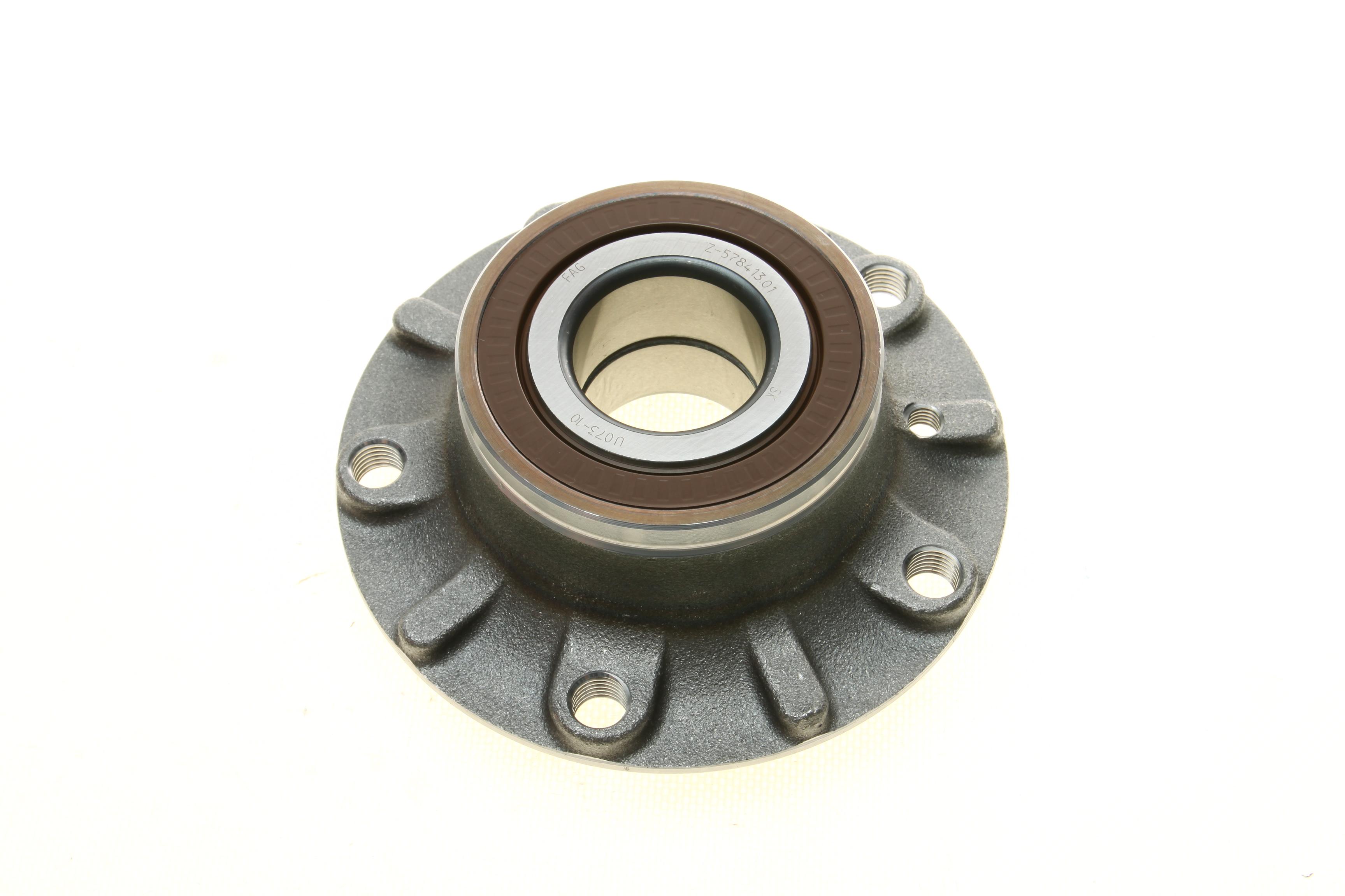 Підшипник маточини (передньої) BMW 7 (E38)