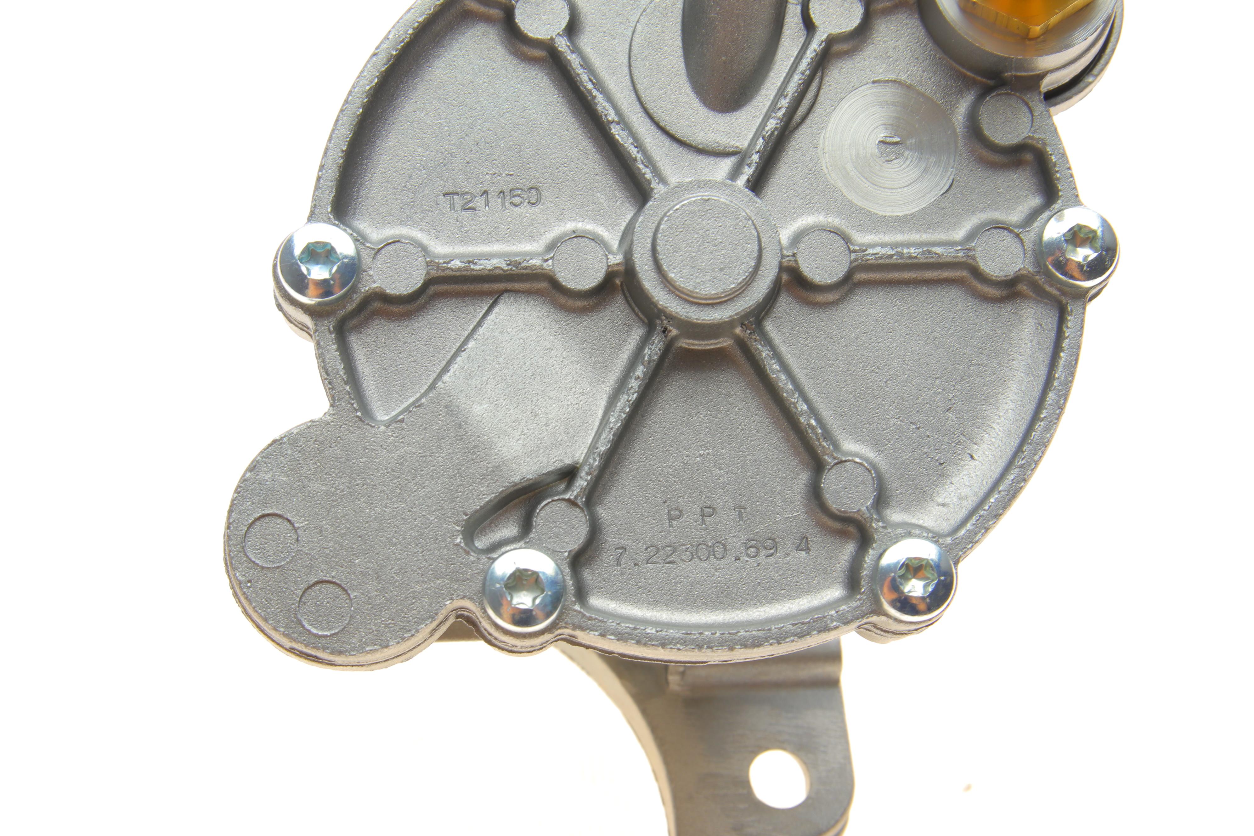 Насос вакуумний VW LT/T4/Crafter 2.5TDI