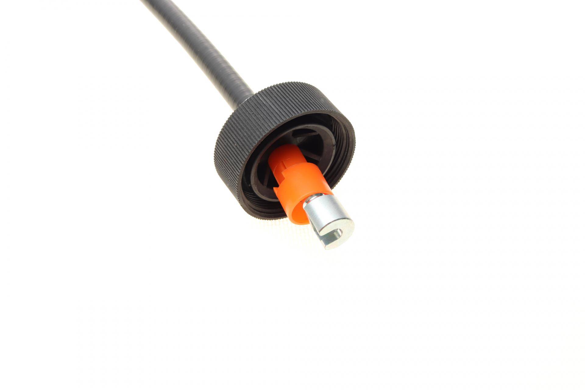 Трос ручника (задній) (R) BMW X5 (E70)/X6 (E71/E72) 06-14 (900/720mm)