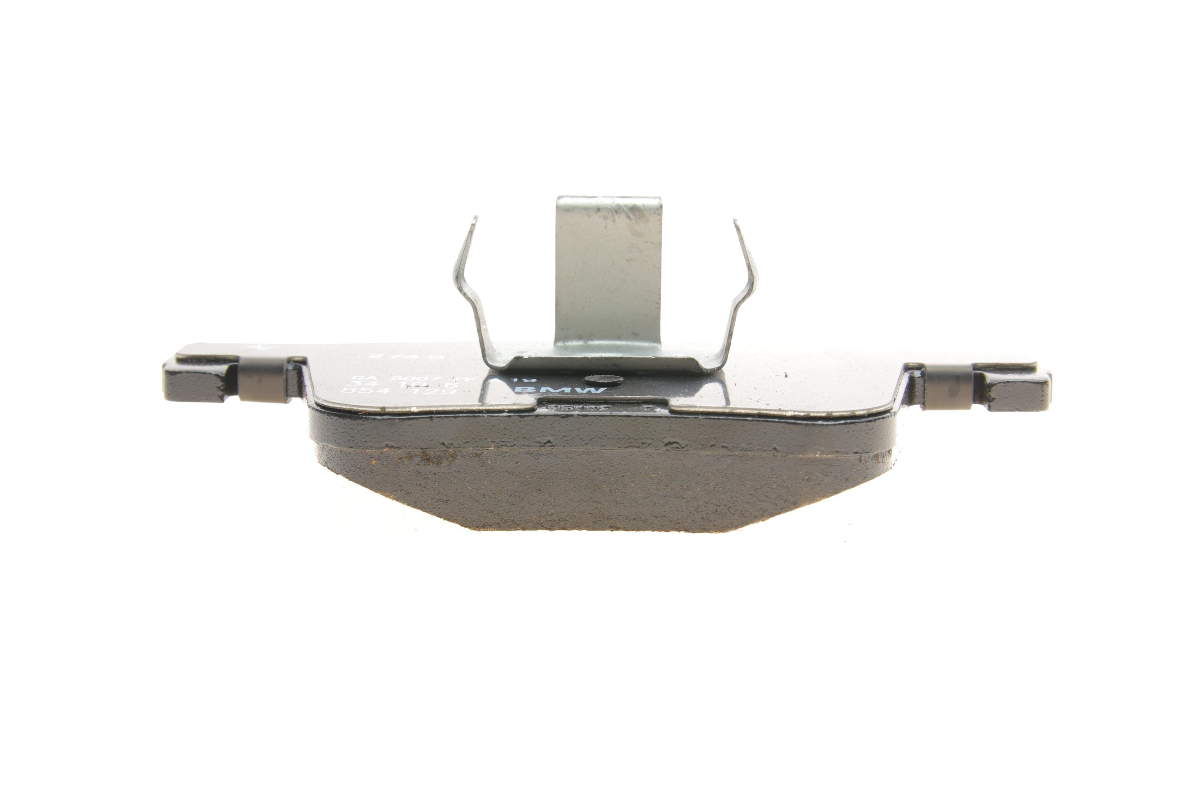 Колодки гальмівні (передні) BMW 1 (F20-21)/2 (F22/F87/F45-46)/3 (F30-31/F34/F80)/4 (F32/F36) 11-