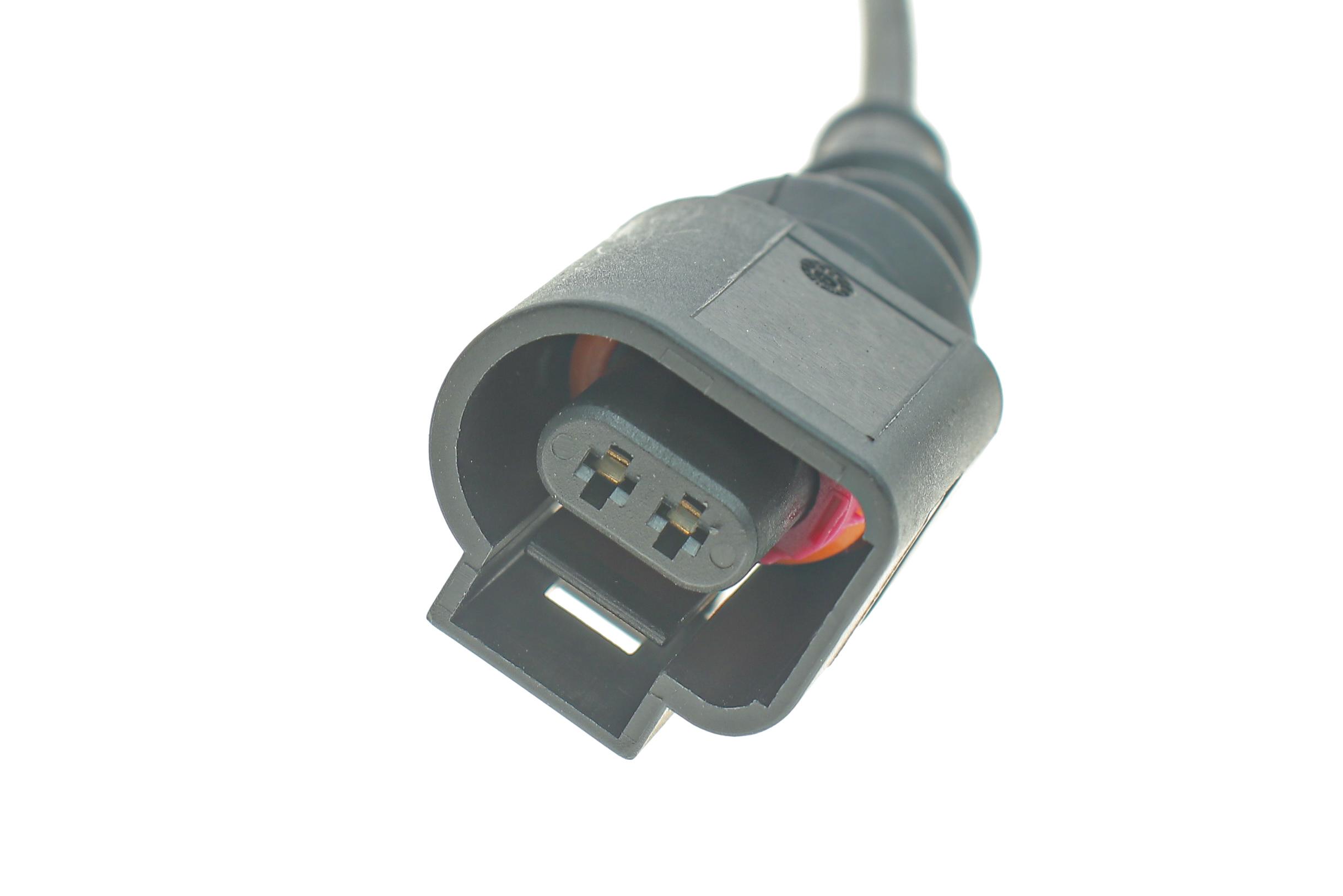 Колодки гальмівні (задні) VW Atlas 16-/Audi A3 12-/Q3 18- (+датчик)