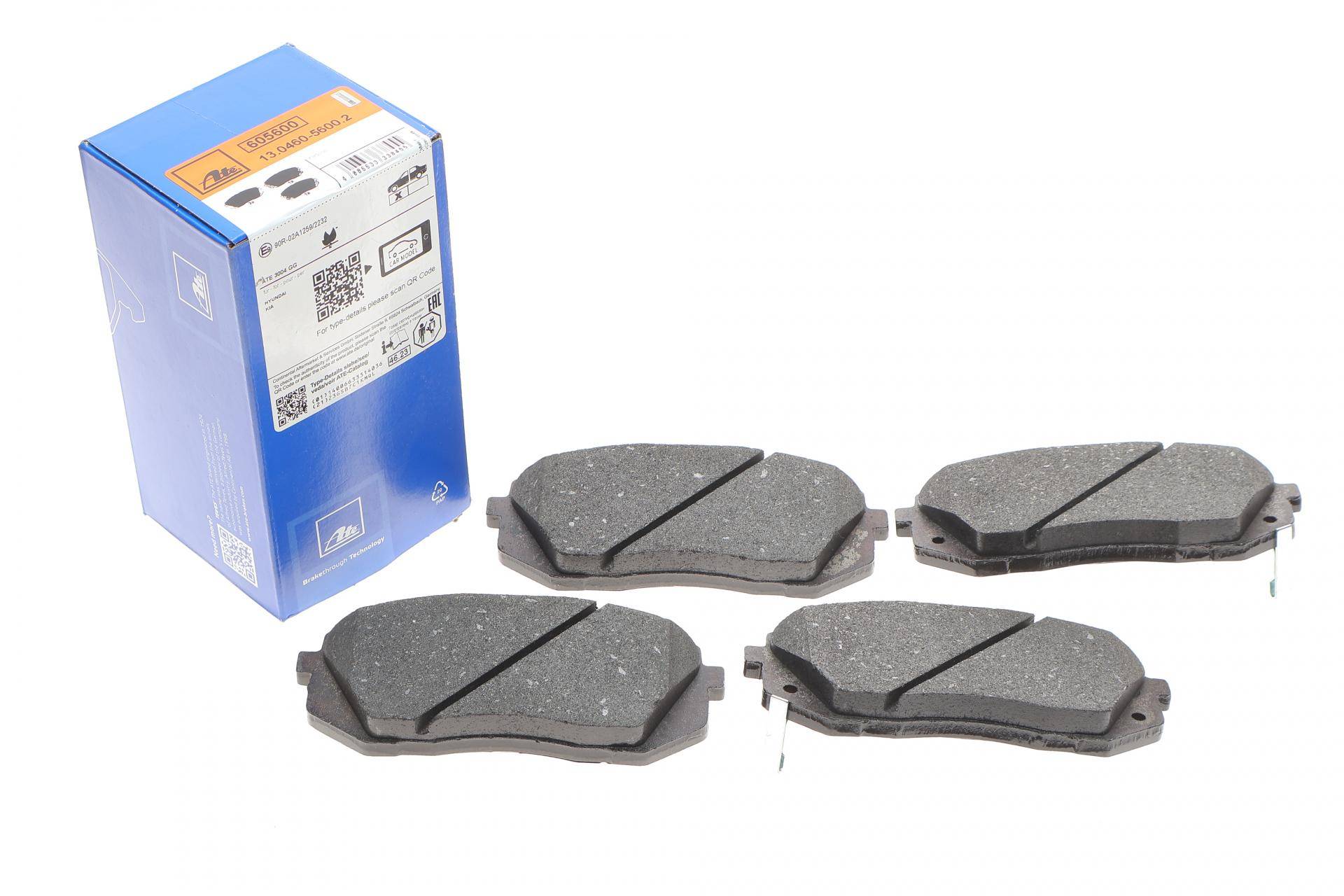 Колодки гальмівні (передні) Hyundai Tucson 15-/ I40 11-/ IX35 10-/ Kia Sportage 04- (Sumitomo)