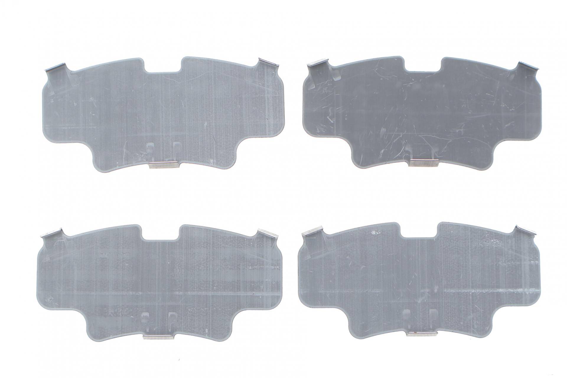 Комплект протискрипних пластин (передніх) Mitsubishi L200/L300/Pagero 80-