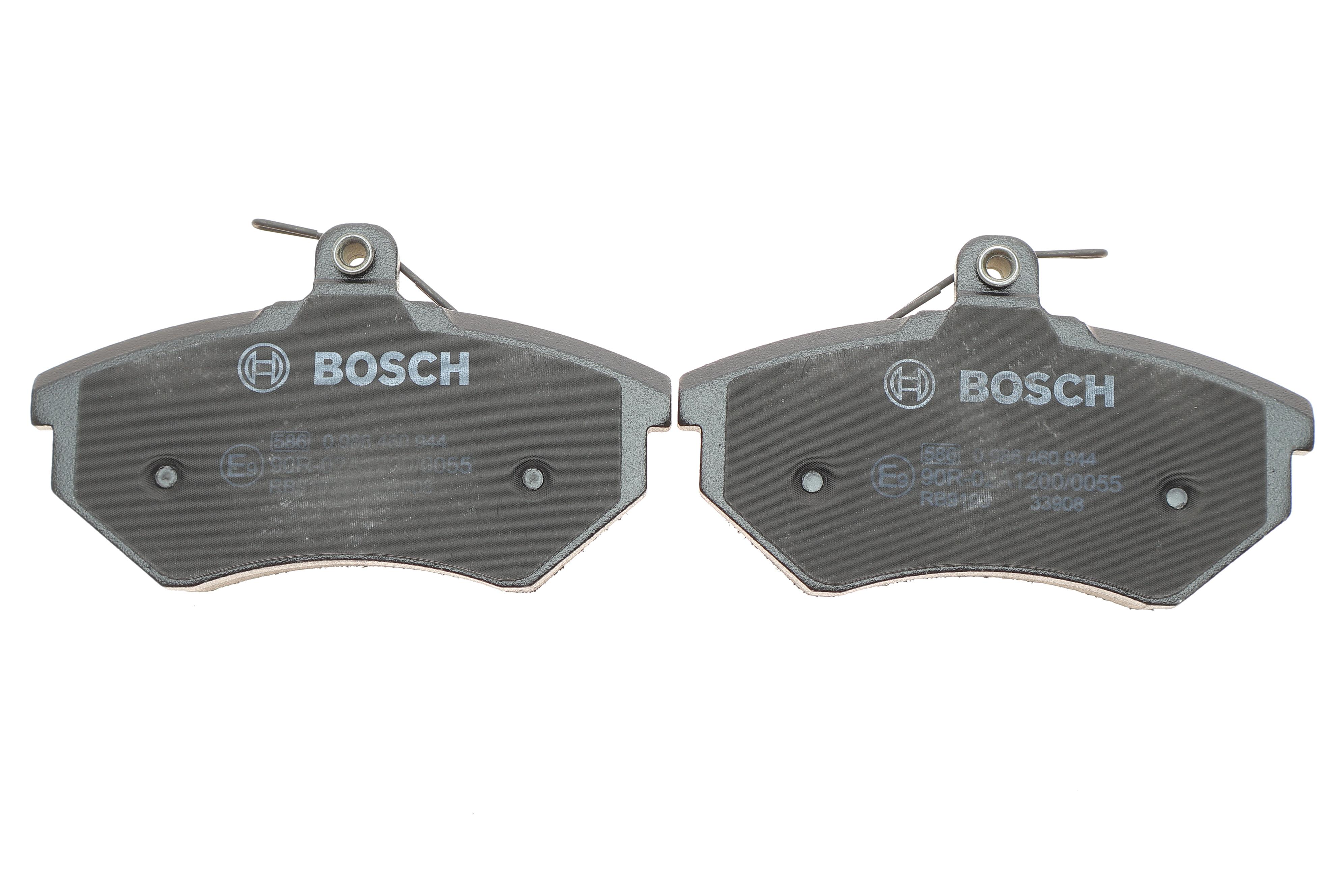 Колодки гальмівні (передні) Audi A4 95-01/VW Golf III/IV -02/Caddy II -04