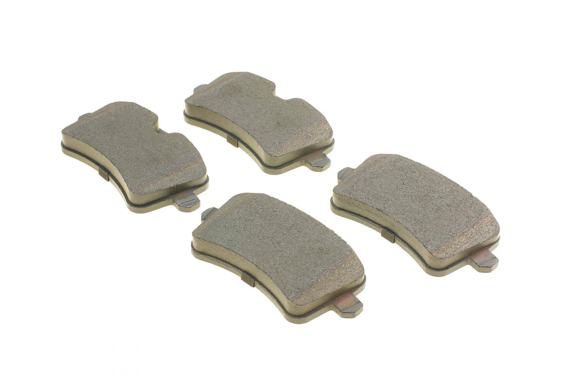 Колодки гальмівні (задні) Audi A8 09- / A7 Sportback 13-18 (Lucas) Q+ (з датчиками)