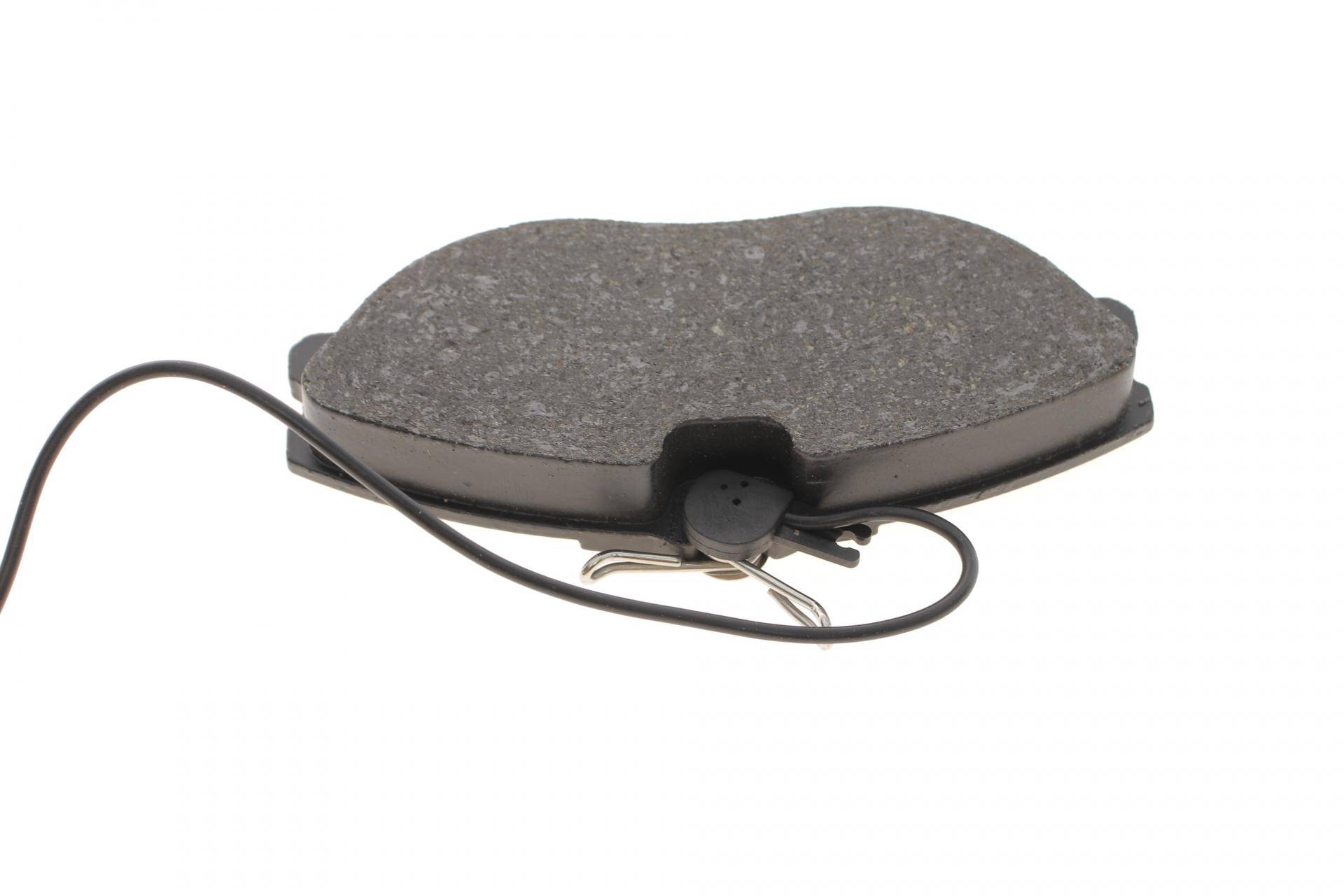 Колодки гальмівні (передні) Citroen Xsara 98-05/Peugeot 306 96-01/406 95-04/607 00-11 (+датчики)