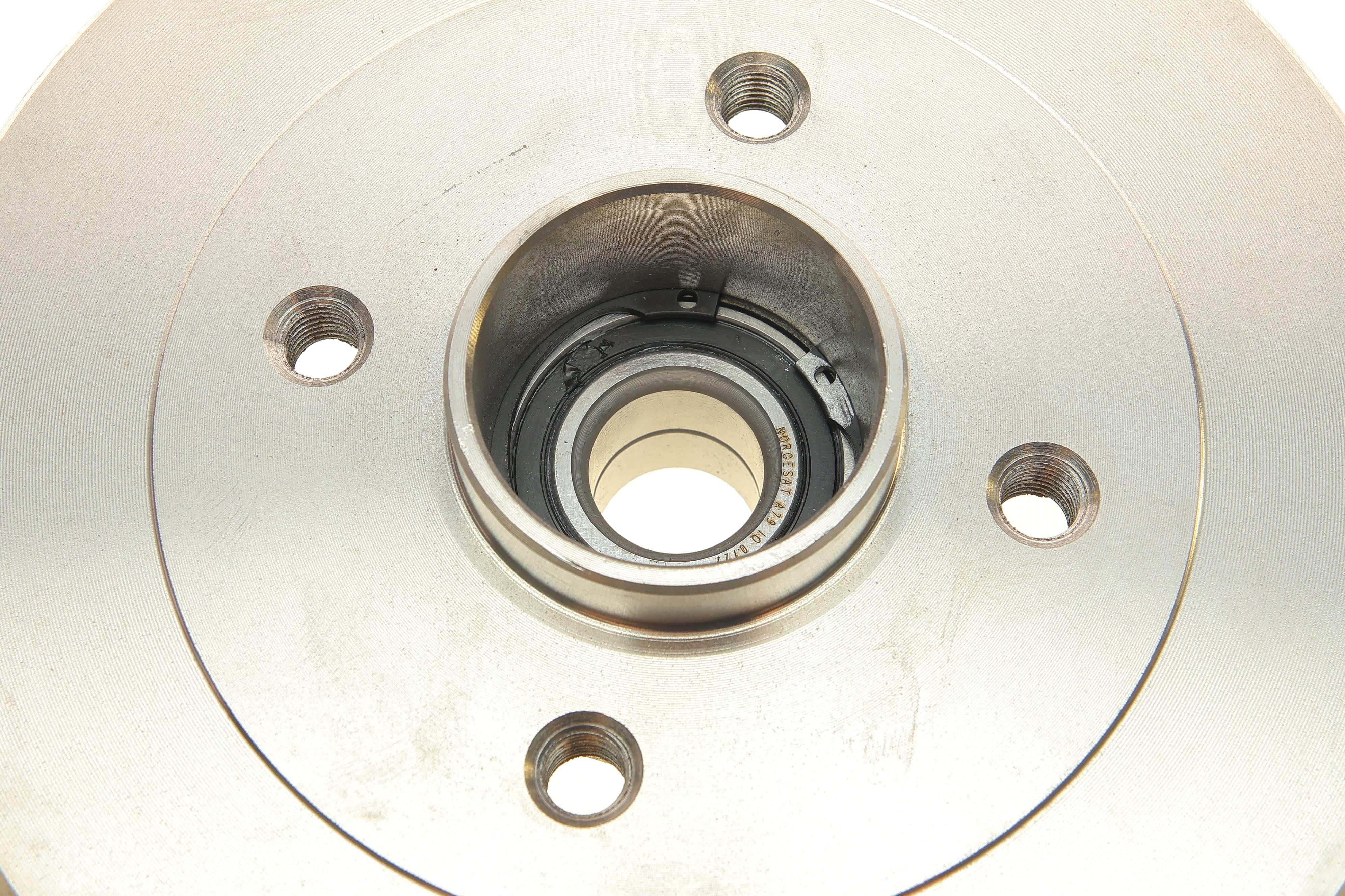 Барабан гальмівний (задній) Dacia Logan/Sandero 04- (з підшипником) 203,3х50,5 (d1=52mm/d2=49.3mm)