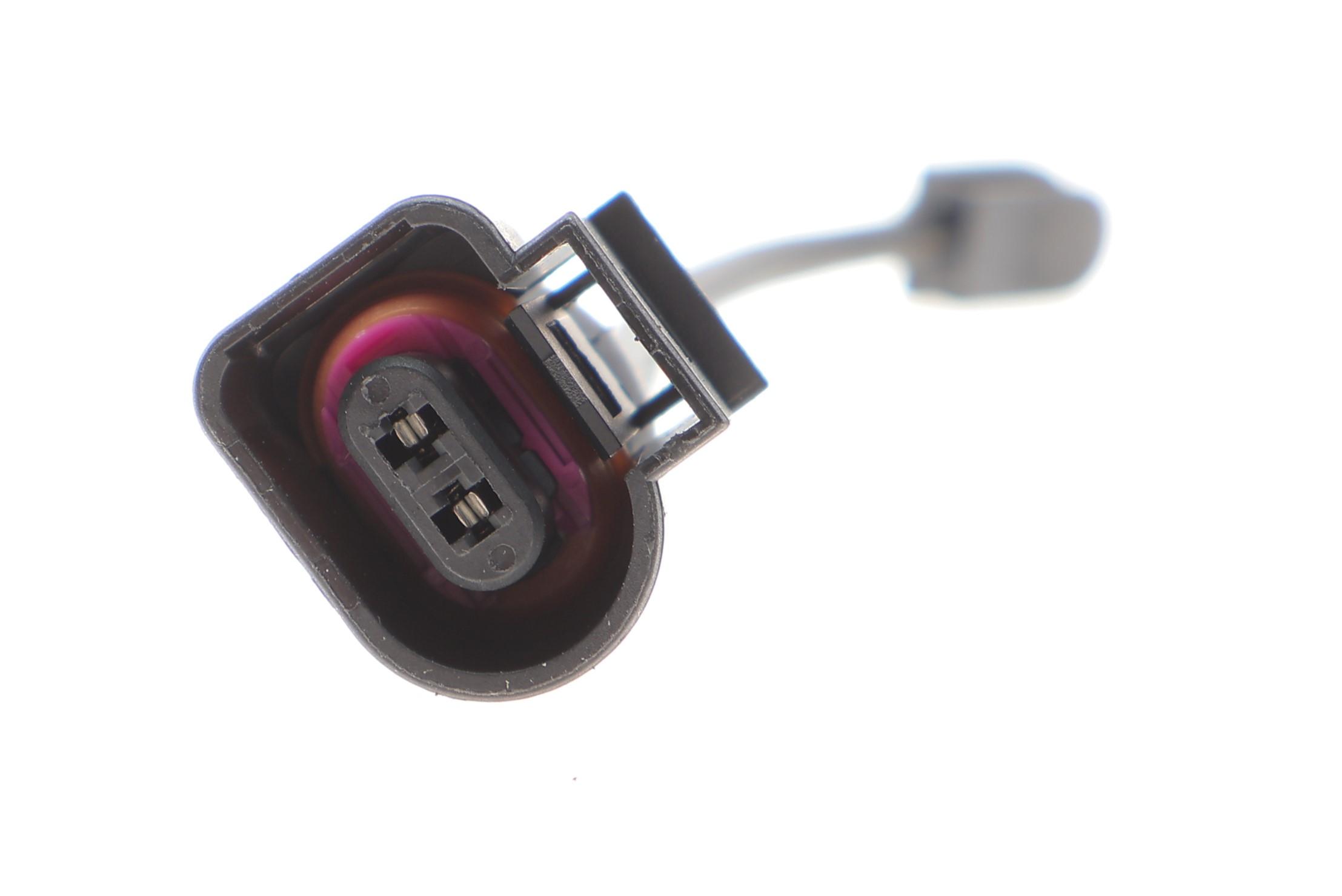 Колодки гальмівні (передні) Audi A3/Q2/Q3/Seat/Skoda Octavia/Kodiaq/VW Golf/Passat B8 12- (+датчик) (Lucas/TRW)