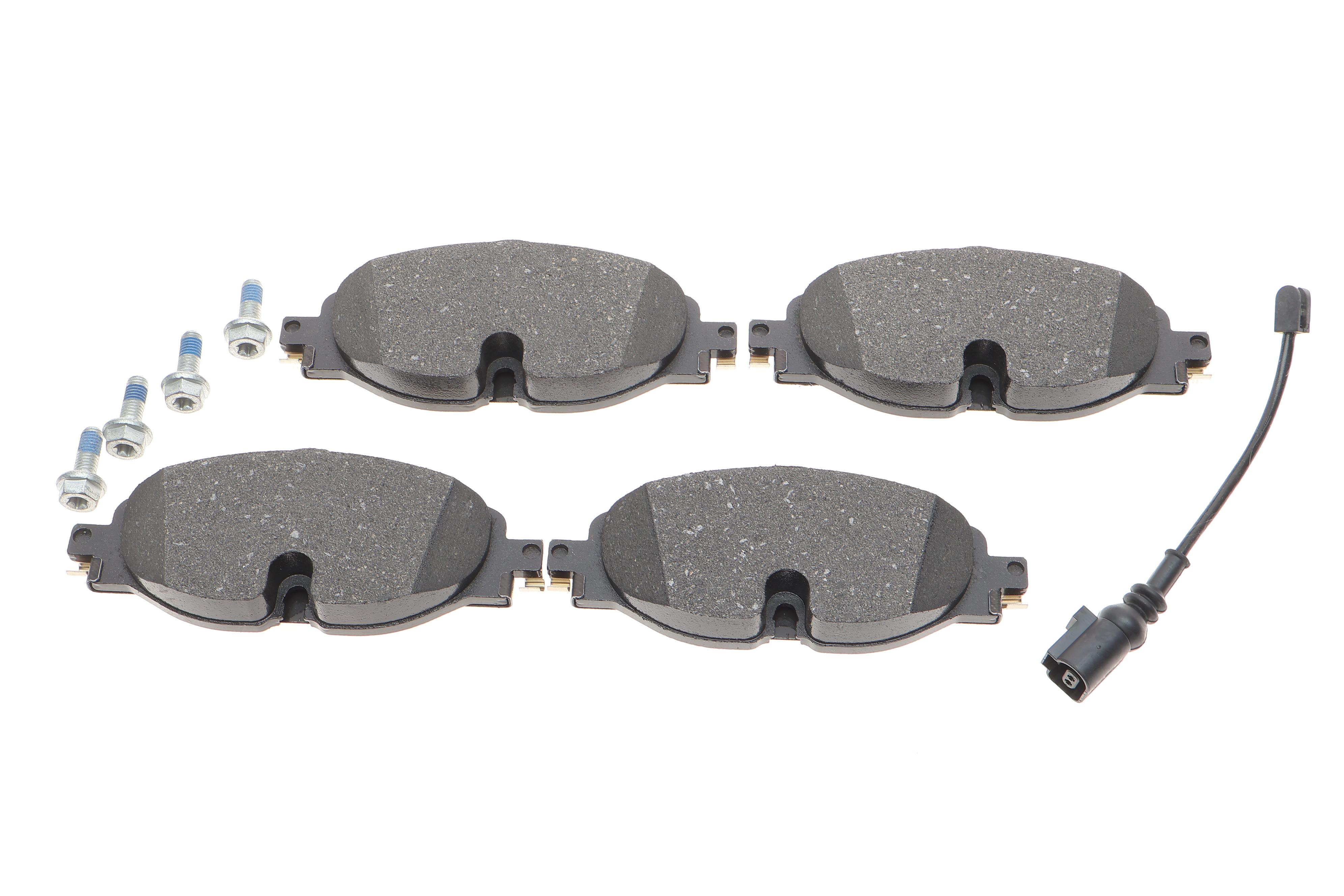 Колодки гальмівні (передні) Audi A3/Q2/Q3/Seat/Skoda Octavia/Kodiaq/VW Golf/Passat B8 12- (+датчик) (Lucas/TRW)