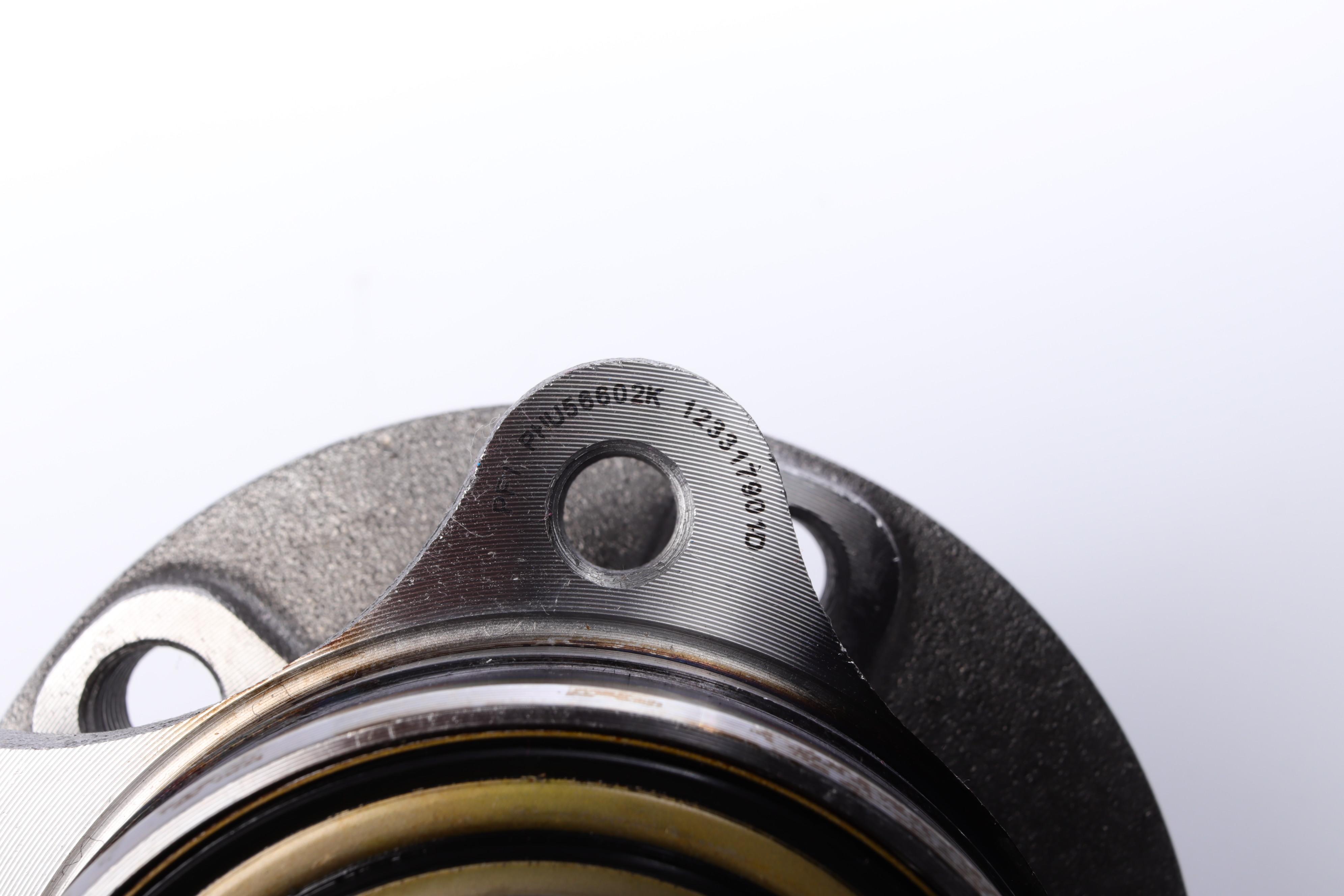 Підшипник маточини (передньої) Volvo XC90 02-