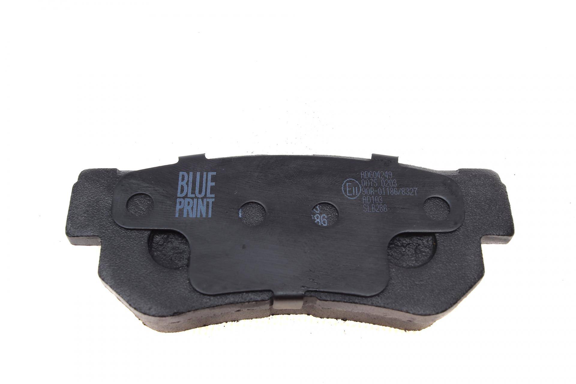 Колодки гальмівні (задні) Hyundai Tucson 2.0 CRDi 04-10/Azera 3.3 i 05-/Getz 1.3-1.6 02-12