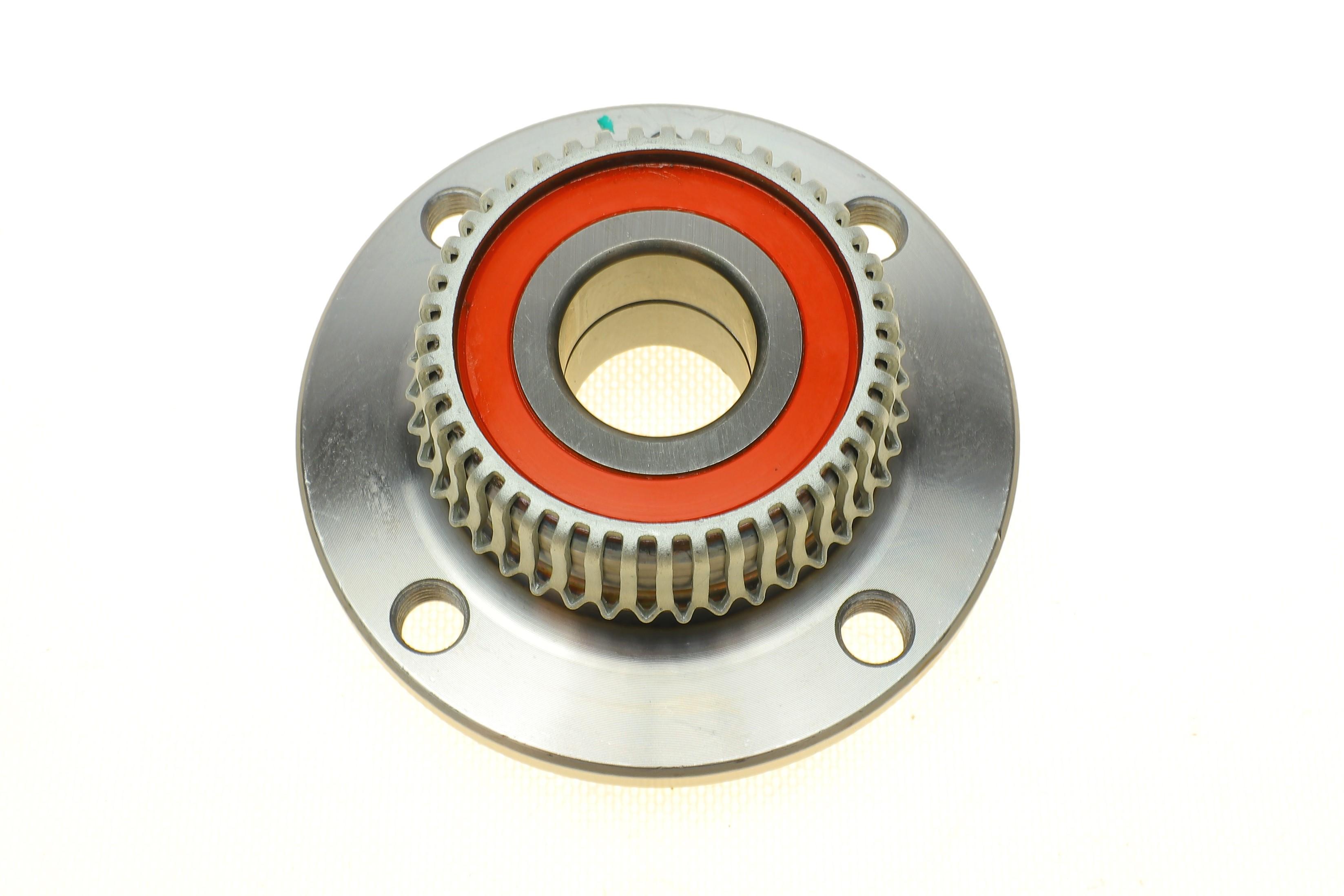 Підшипник маточини (задньої) VW Caddy 96-