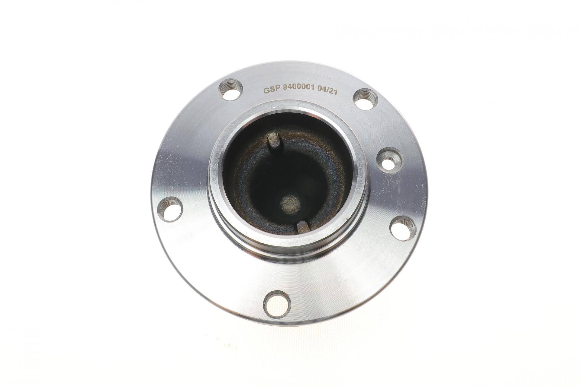 Підшипник маточини (передньої) BMW 5 (E39) 95-04