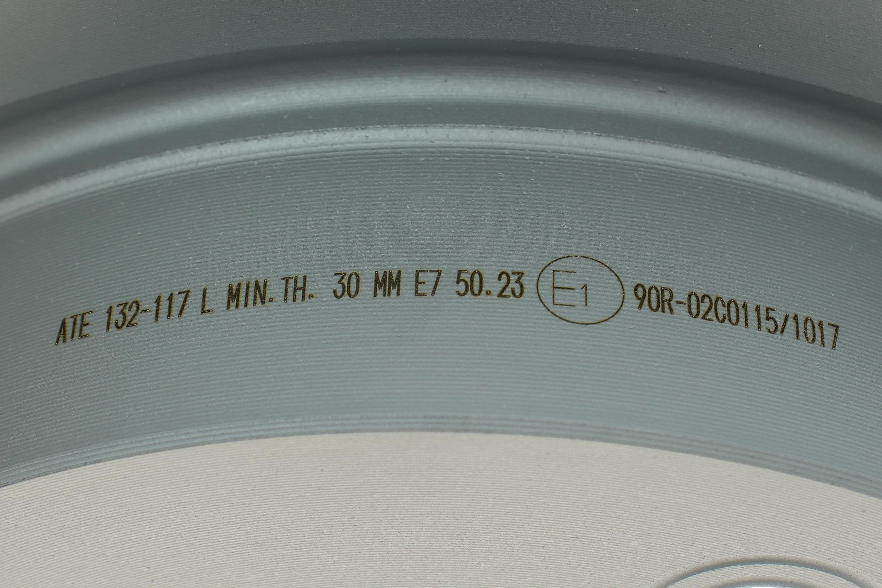 Диск гальмівний (передній) Porsche Cayenne/VW Touareg 02- (330x32) (L) (з покриттям) (вентильований)