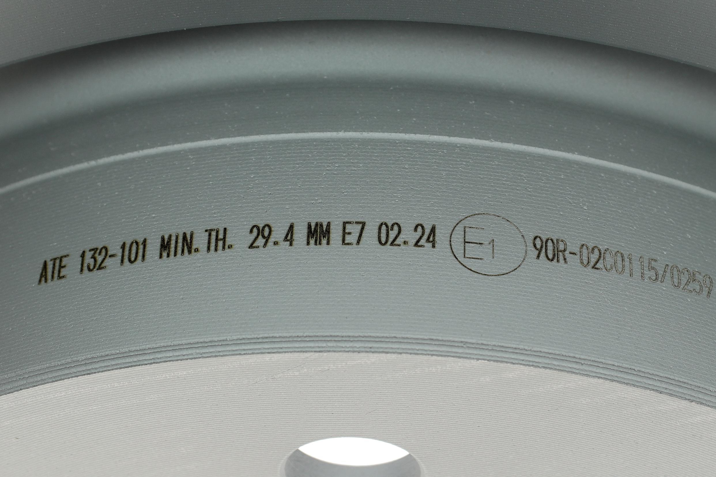 Диск гальмівний (передній) MB C-class (W204) 07-14/ E-class (W212) 09-16 (322x32)