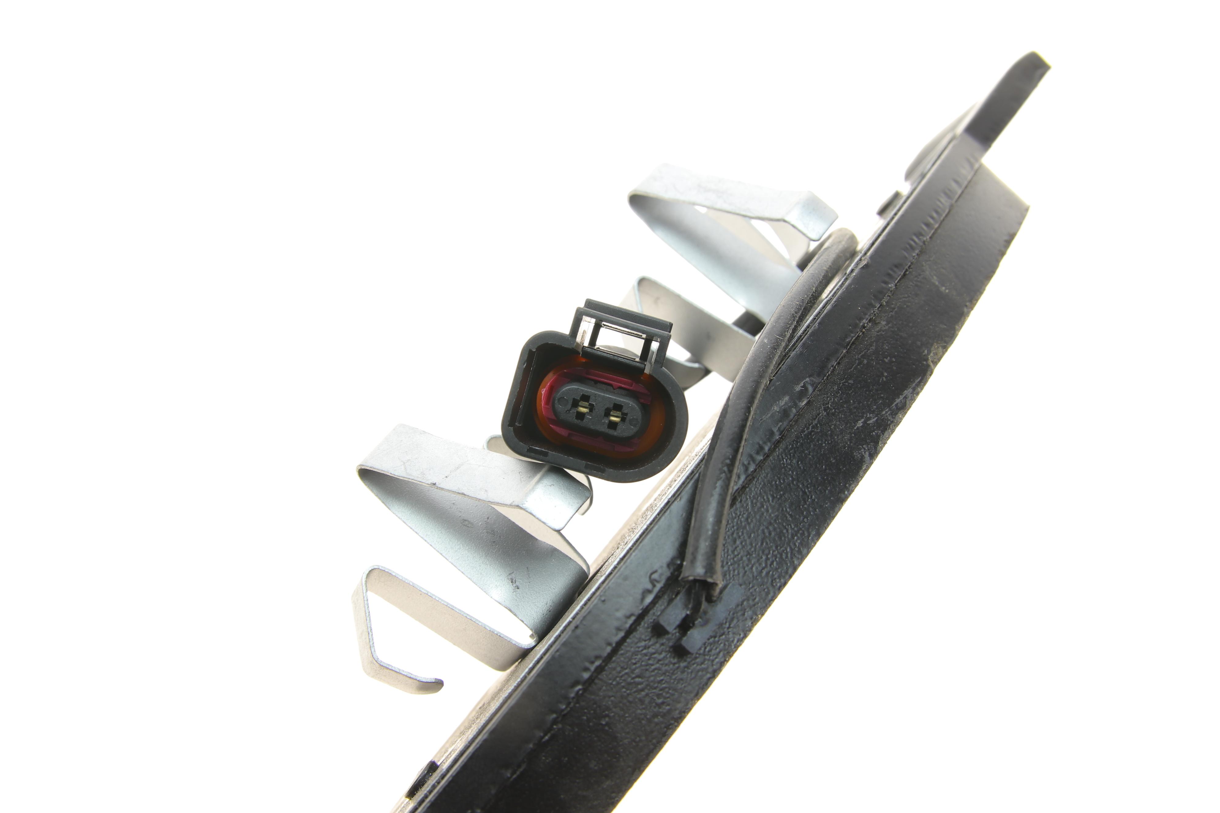 Колодки гальмівні (передні) VW T5/Multivan V 03-15/T6/Multivan VI 15- (+датчик)