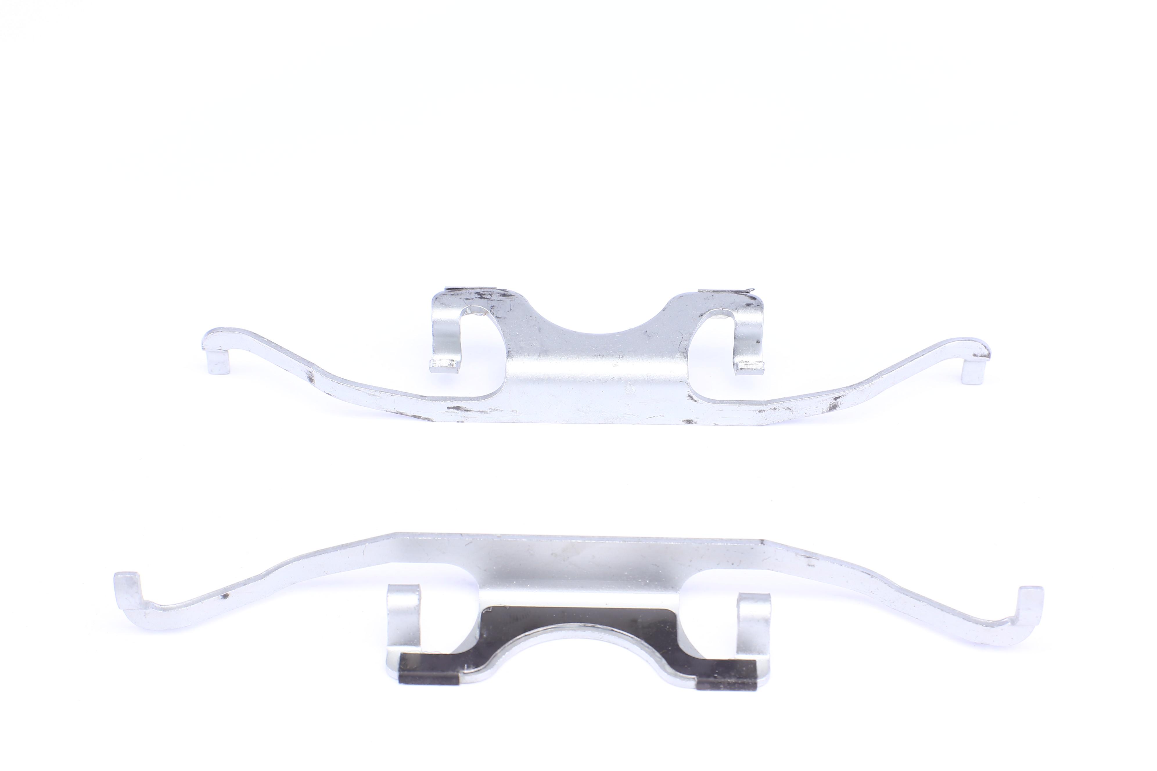 Планка супорта (переднього) прижимна (к-кт) BMW 5 (E39) 96-04 (Ate)