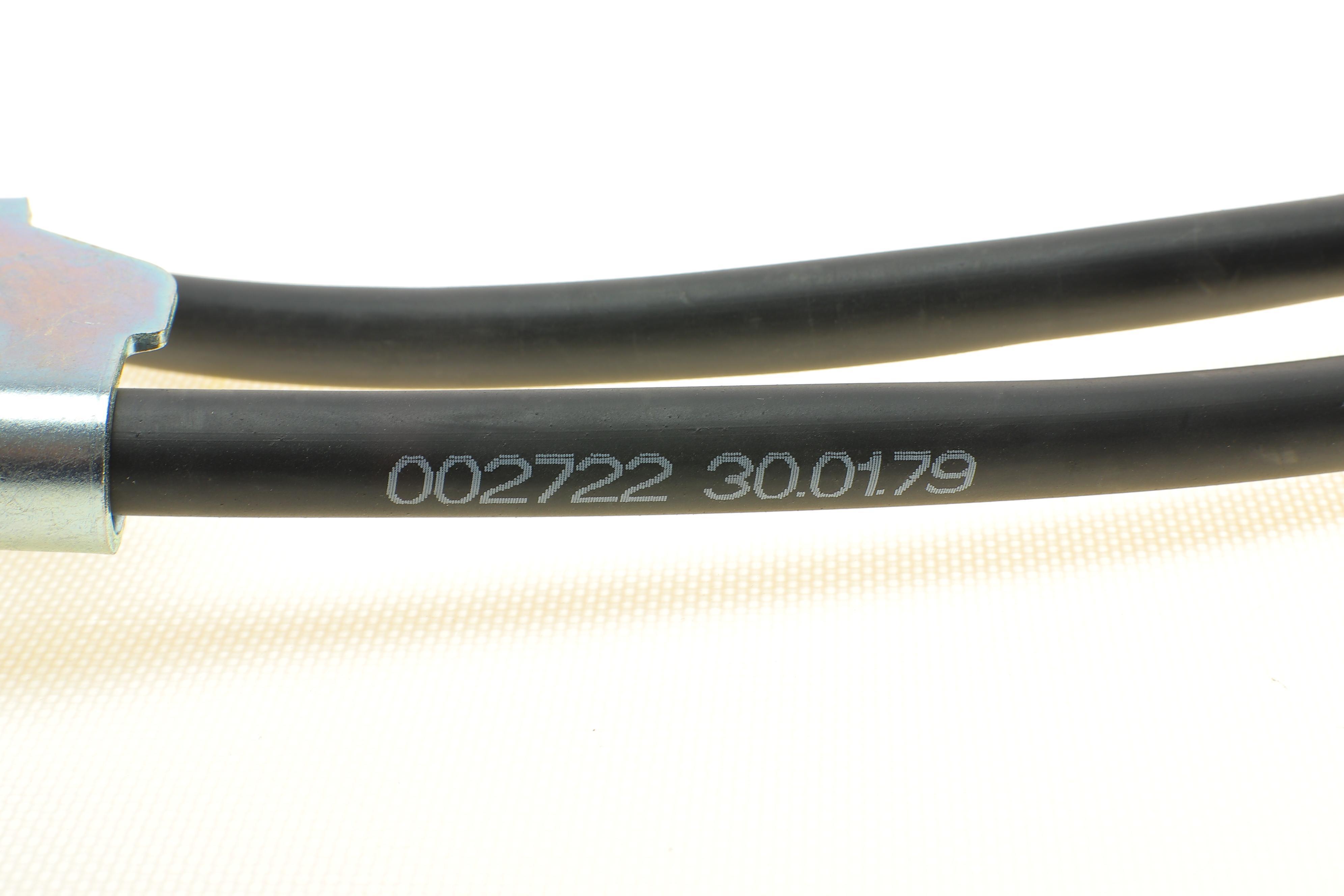 Трос ручника (задній) (R) Nissan Qashqai1.5/1.6/2.0 dCi 07-14 (1840mm)