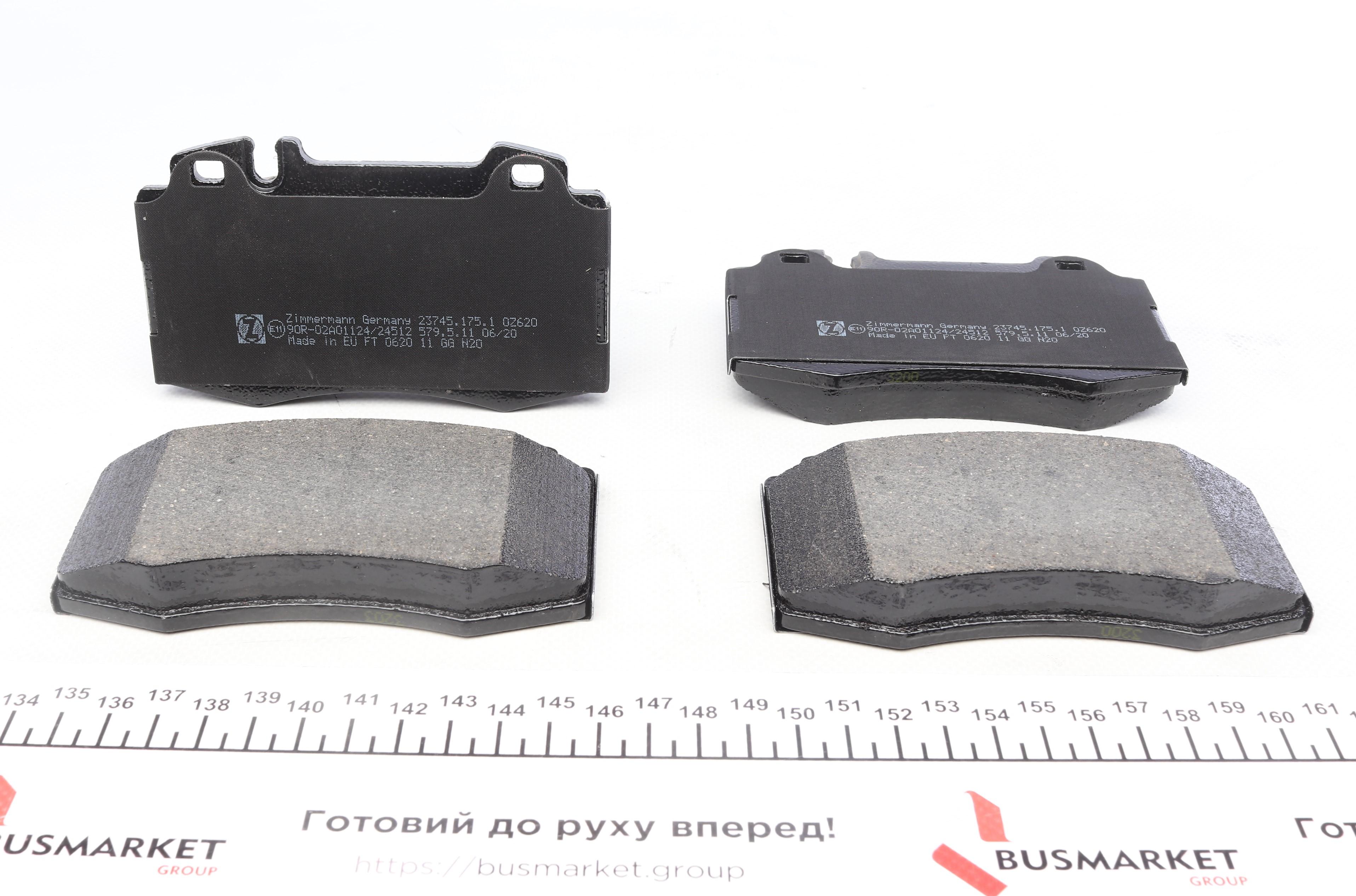 Колодки гальмівні (передні) MB C-class (W203/S202/S203)/CLK 1.8-5.5 99-10 (Brembo)