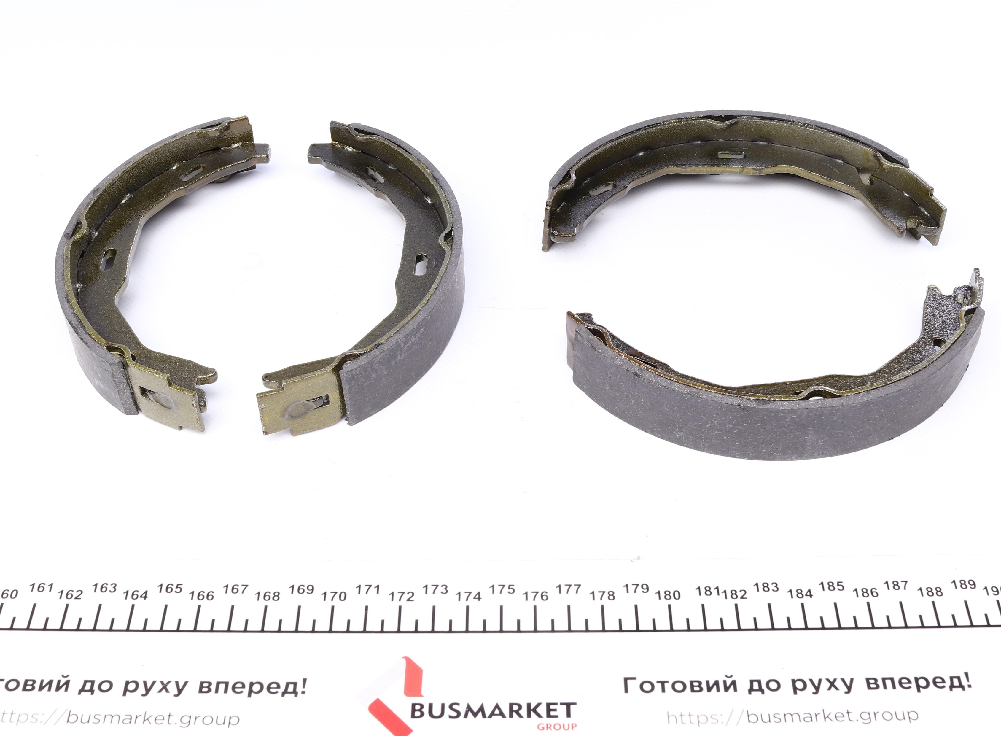 Колодки ручника MB C-class (W204/C204) 07- /E-class (A207/C207) 09- (165x25)