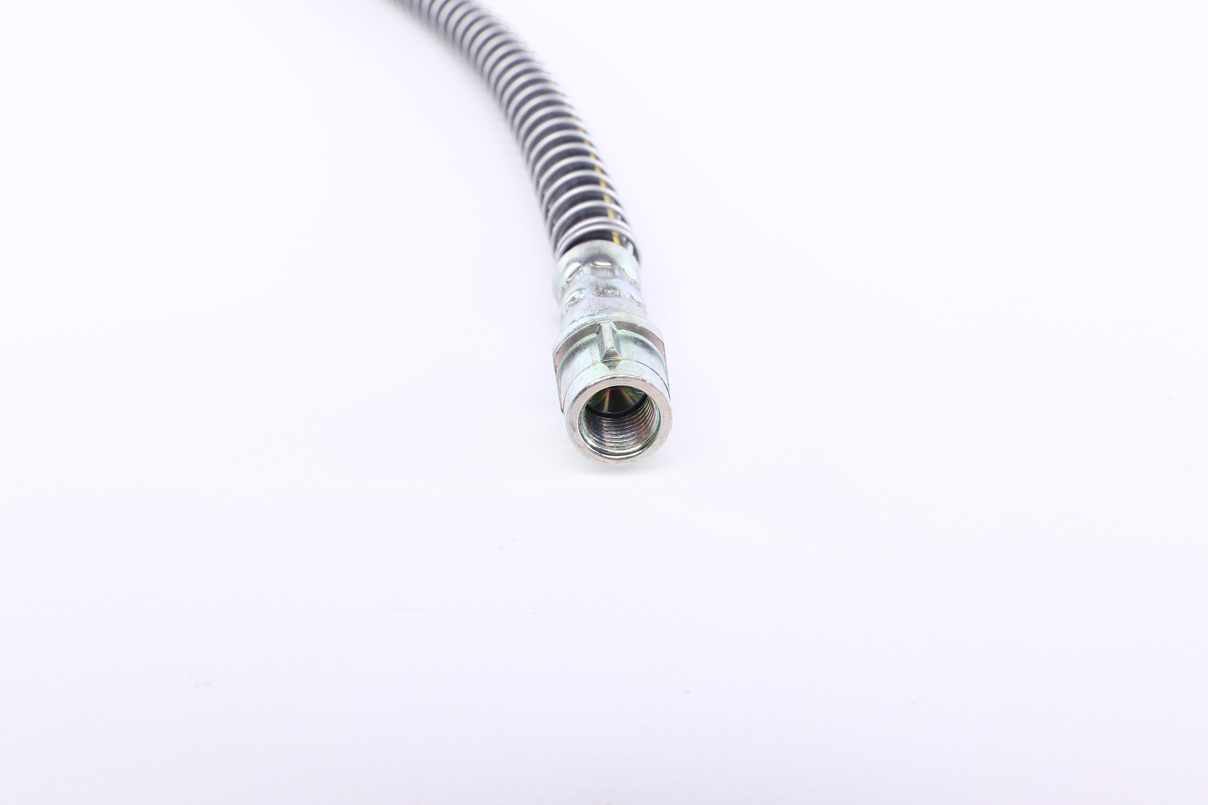 Шланг гальмівний (задній) VW Touareg 2.5-3.0TDI 02- (430mm)