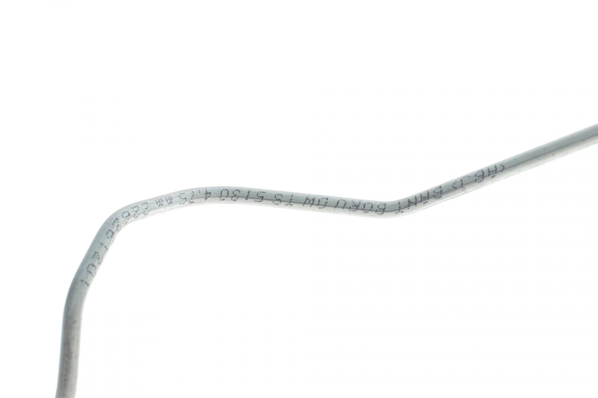 Шланг гальмівний (задній) VW Golf IV/Skoda Octavia 96- (R)