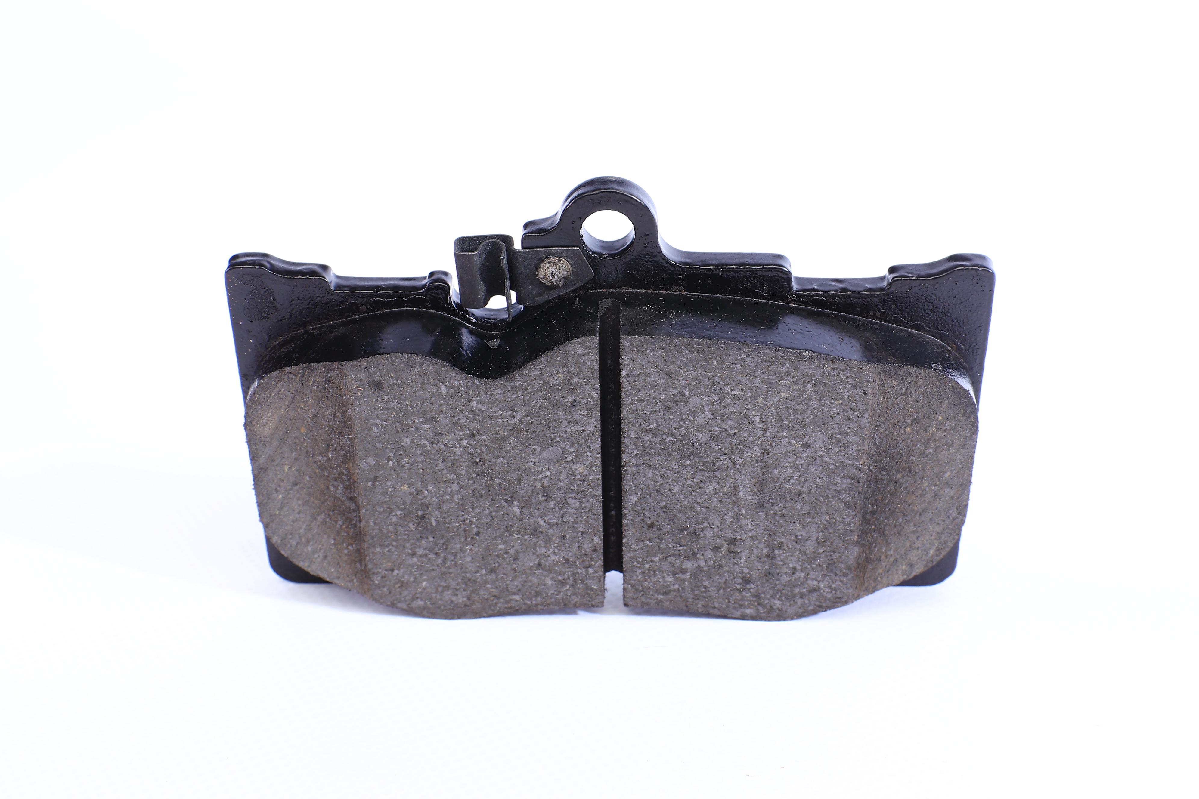 Колодки гальмівні (передні) Lexus GS 05-/IS III//RC 09- (Advics)