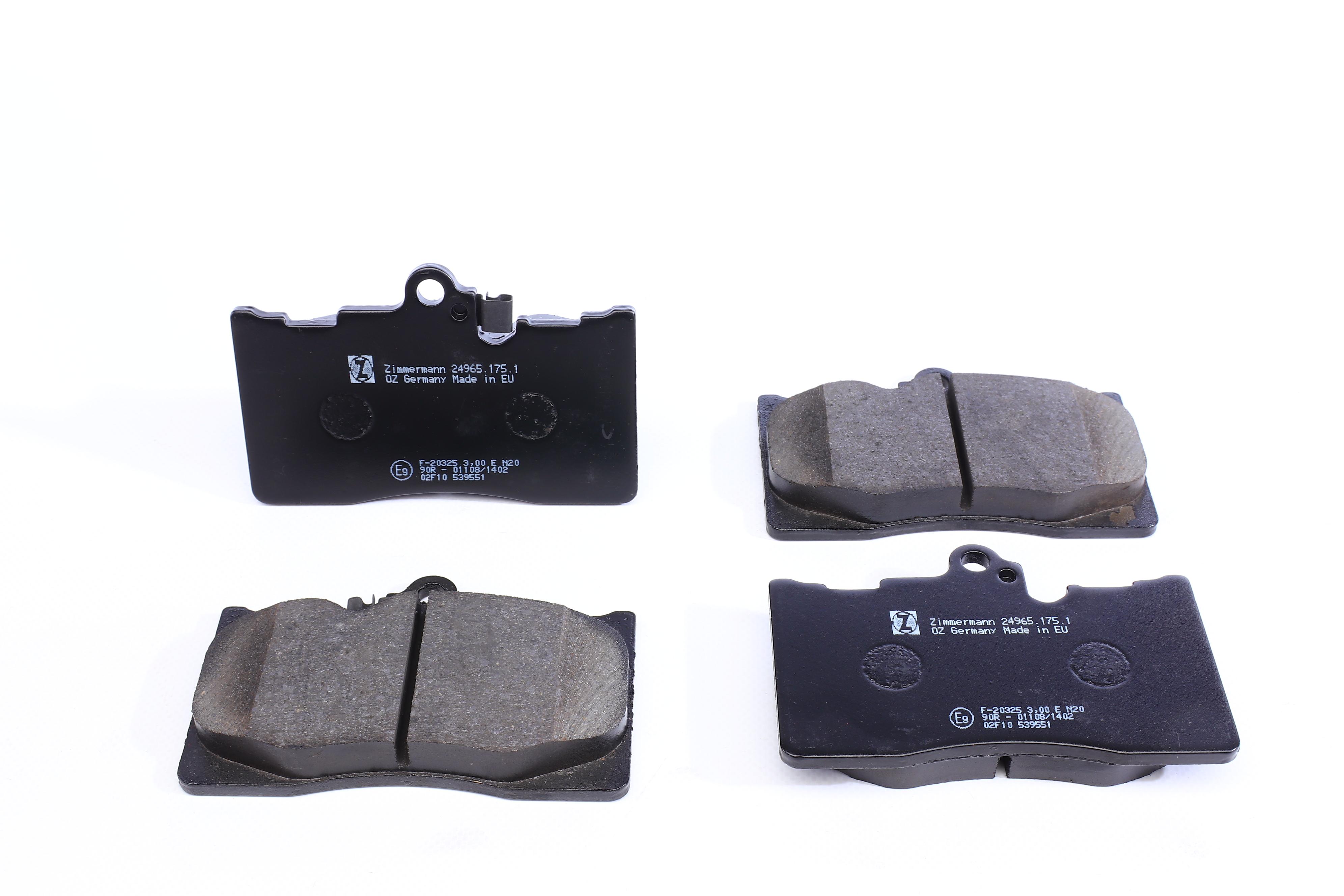 Колодки гальмівні (передні) Lexus GS 05-/IS III//RC 09- (Advics)