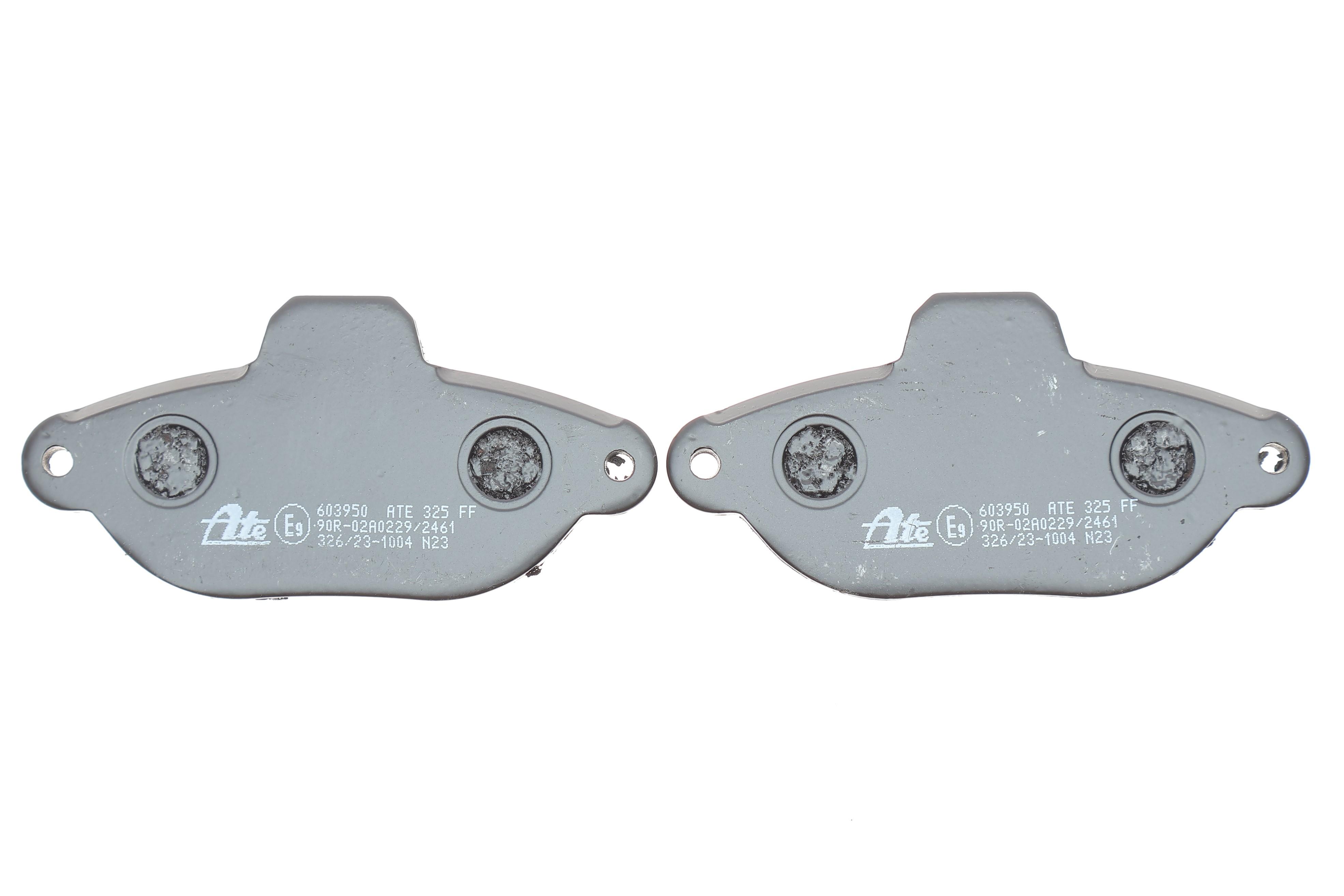 Колодки гальмівні (передні) Fiat 500 07-/Panda 03-/Punto 93-10 (Bendix)