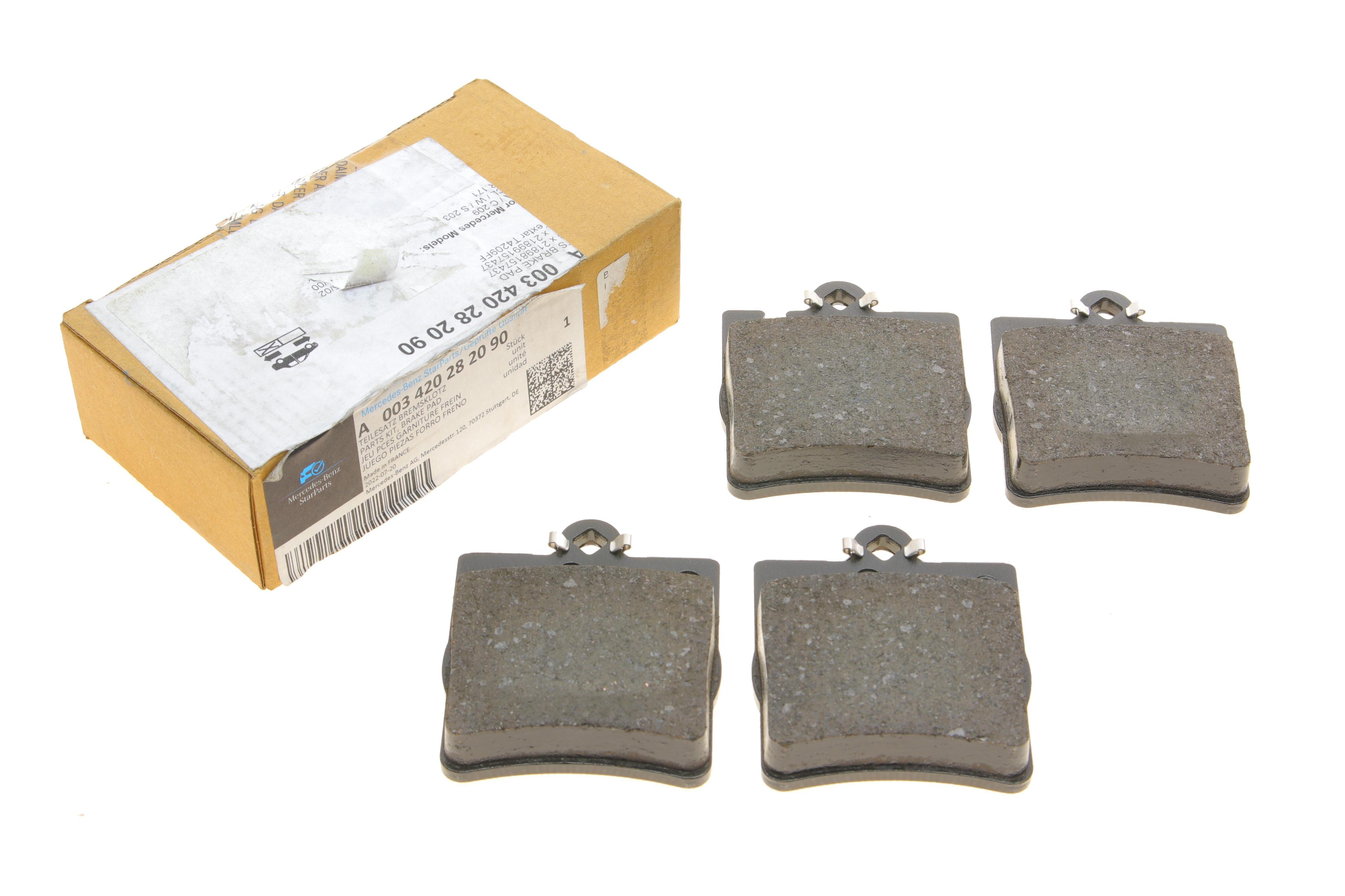 Колодки гальмівні (задні) MB C-class (W203) 00-07/E-class (W210) 96-02