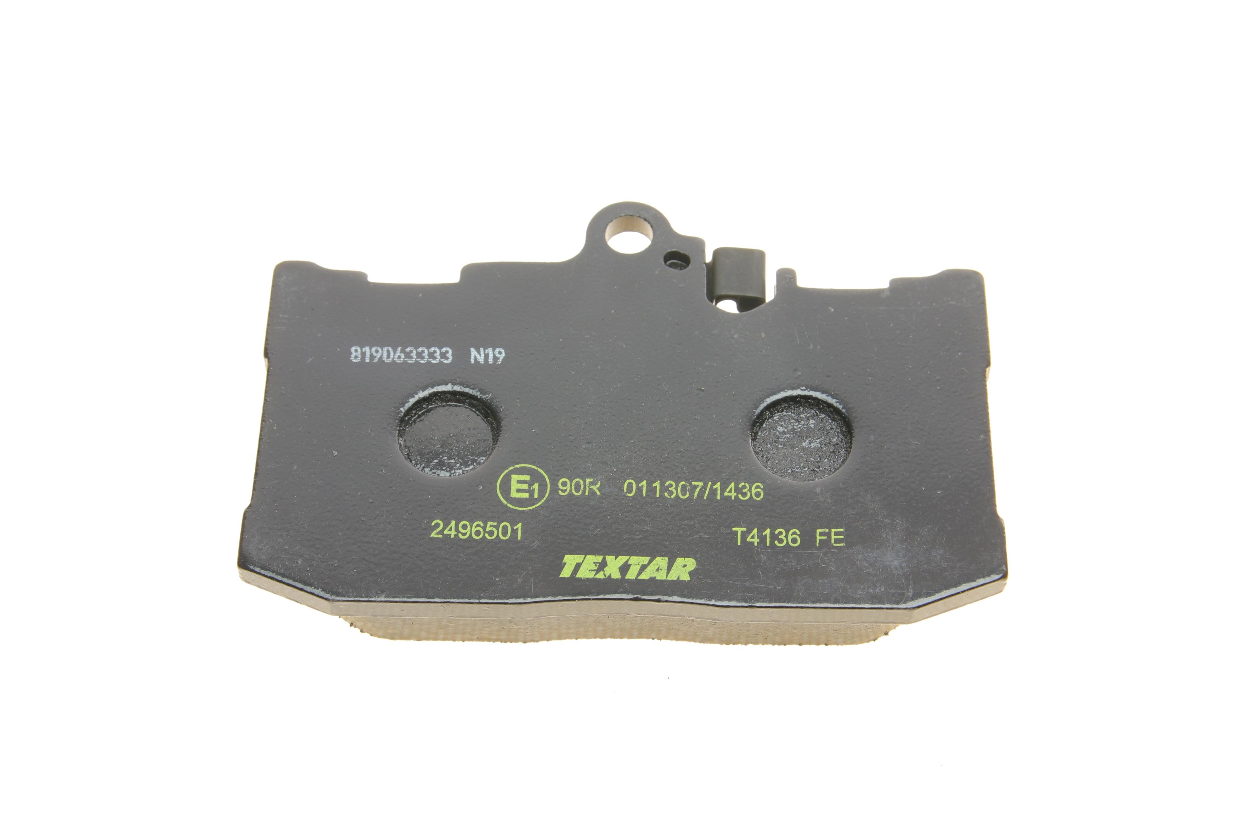 Колодки гальмівні (передні) Lexus GS 12-/ RC 14- (Advics)