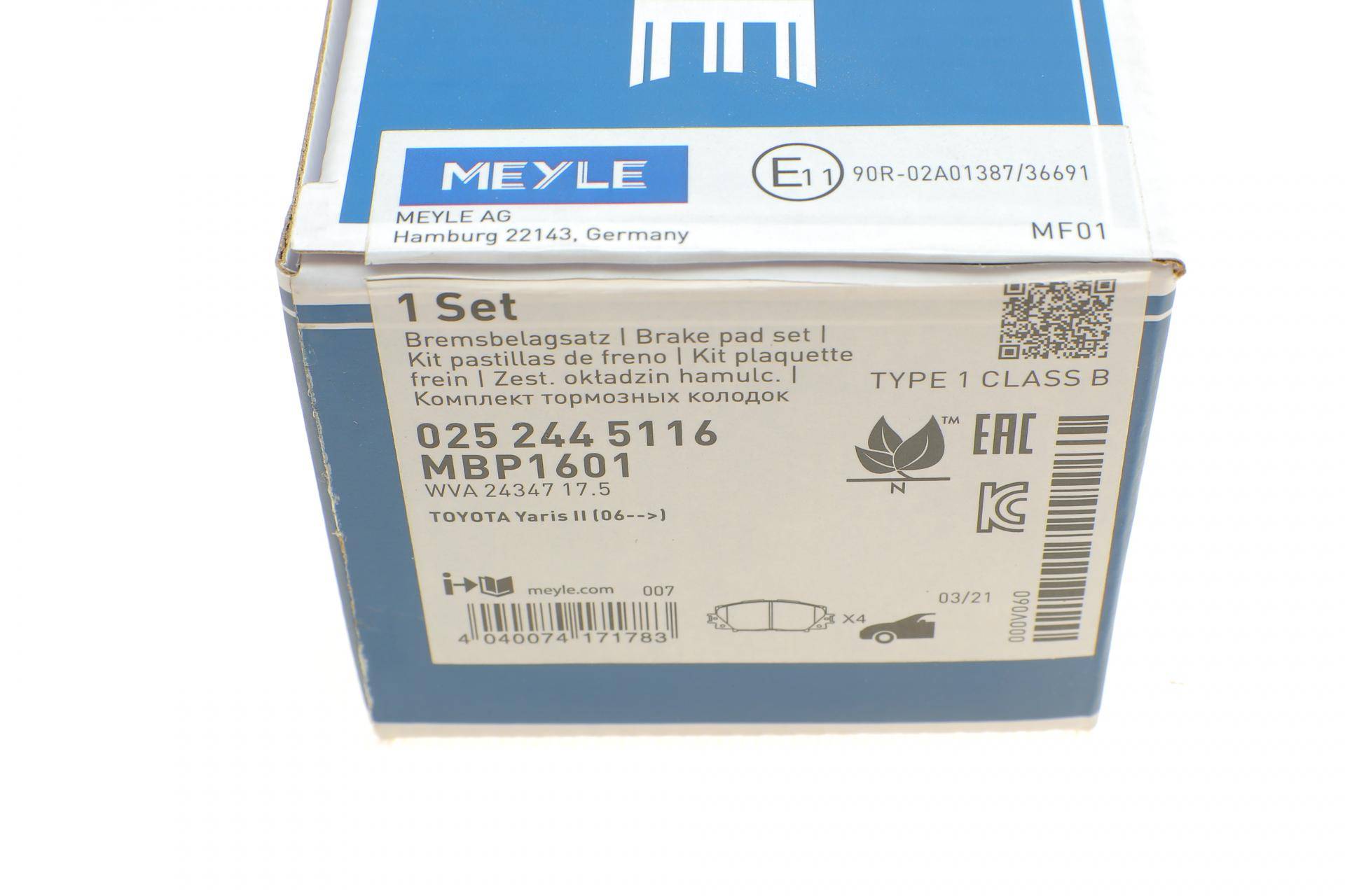 Колодки гальмівні (передні) Toyota Prius 08-/Corolla 12-/Lexus CT 10- (Akebono)