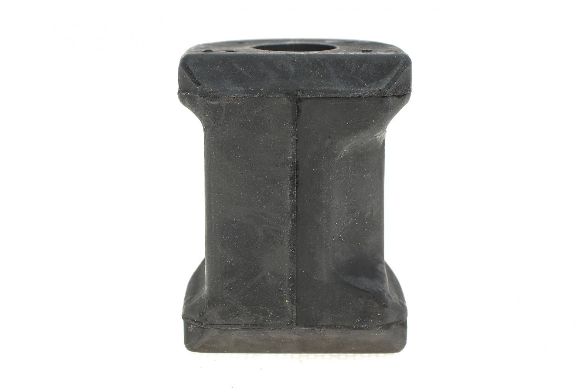 Втулка стабілізатора (переднього) BMW 3 (E30) -91 (d=18.5mm)