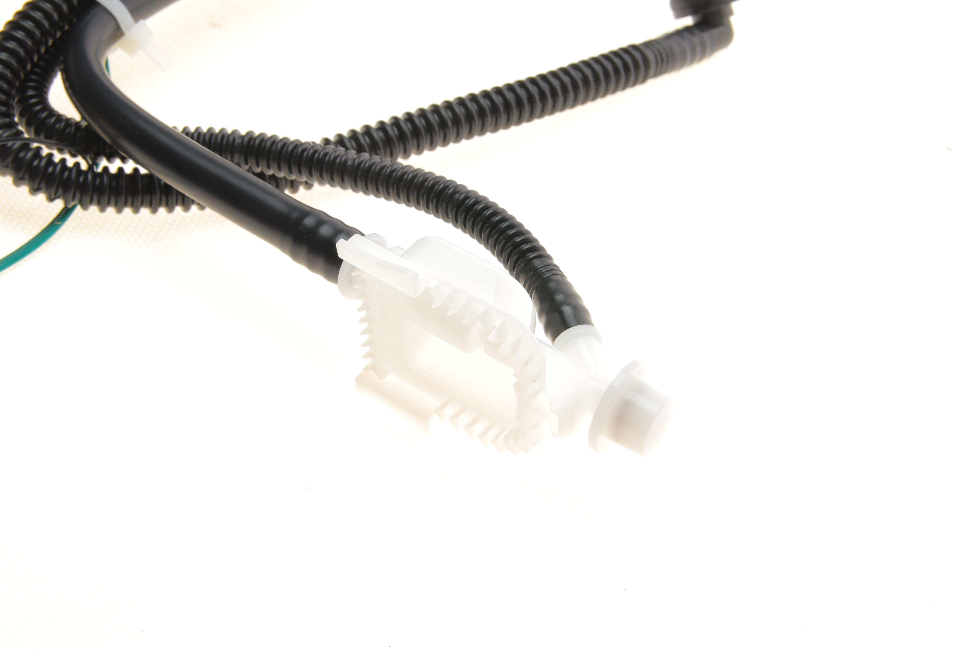 Насос паливний BMW 5 (E60) 04-10 (N52)