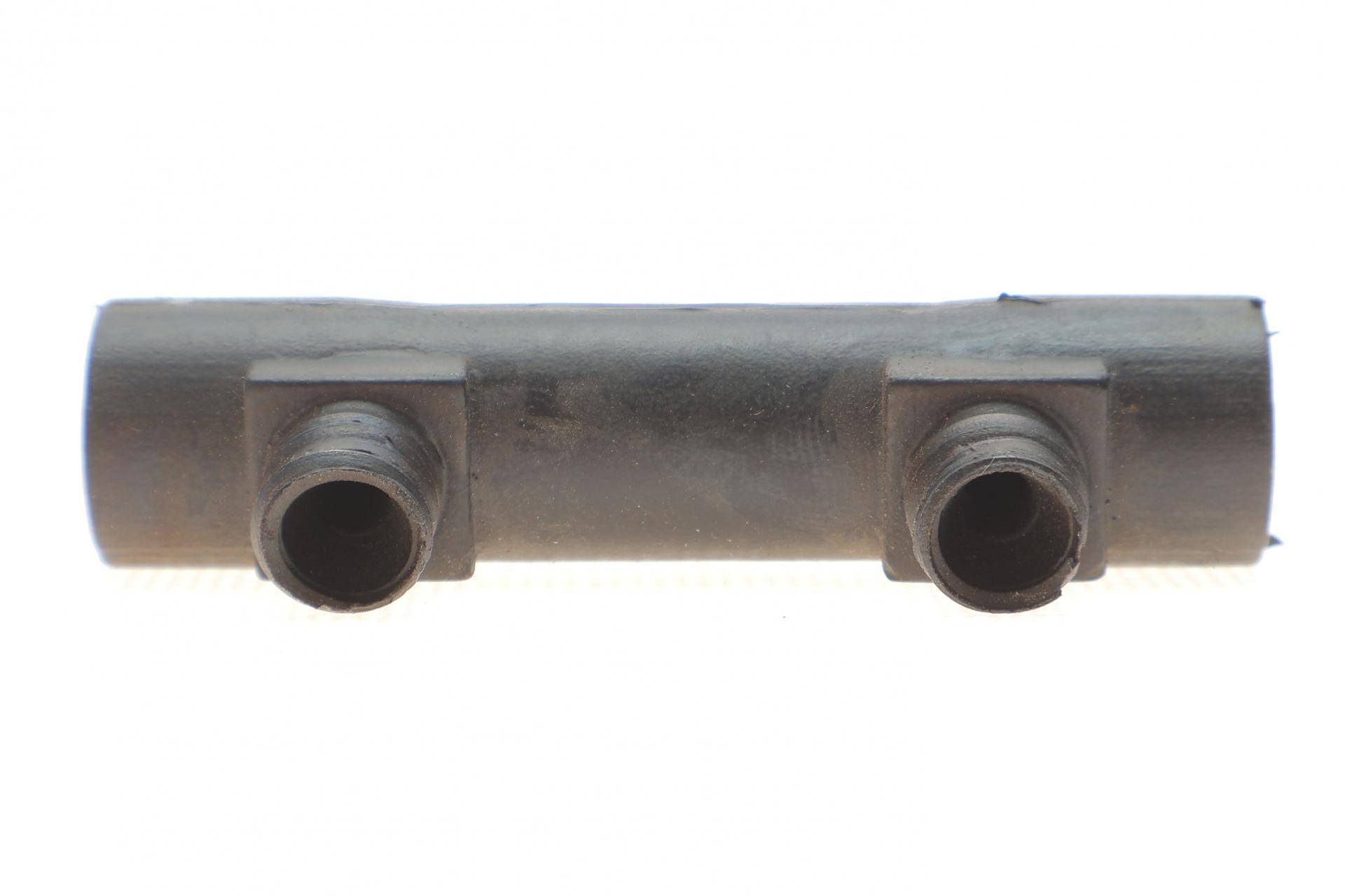 Патрубок вентиляции картера MB C-class (W202)/E-class (W124/W210) OM604/OM605 93-02