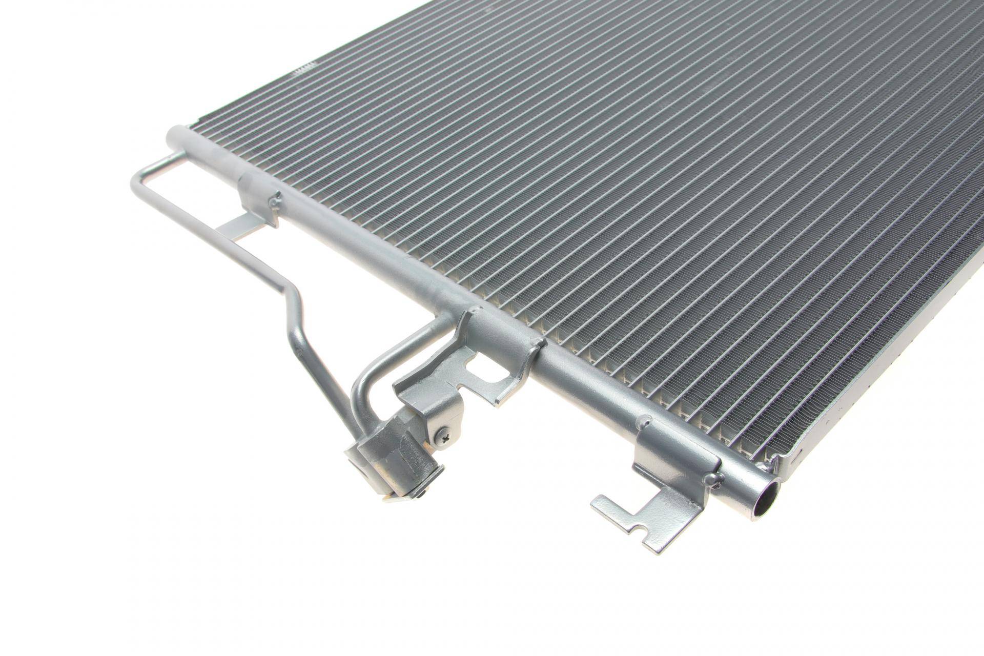 Радіатор кондиціонера MB Sprinter 906 06-