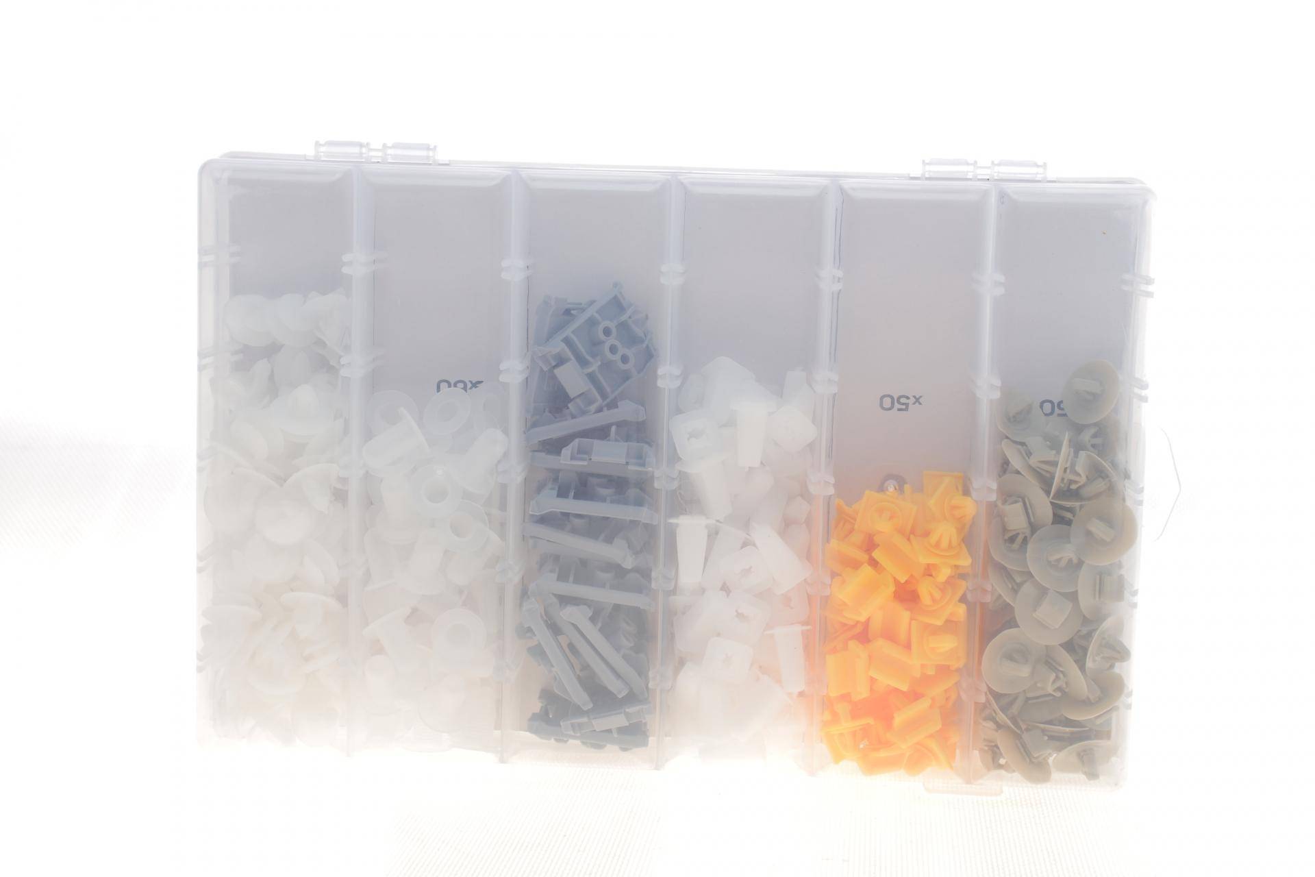 Набір кліпс для кріплення обшивки Renault 300 од.