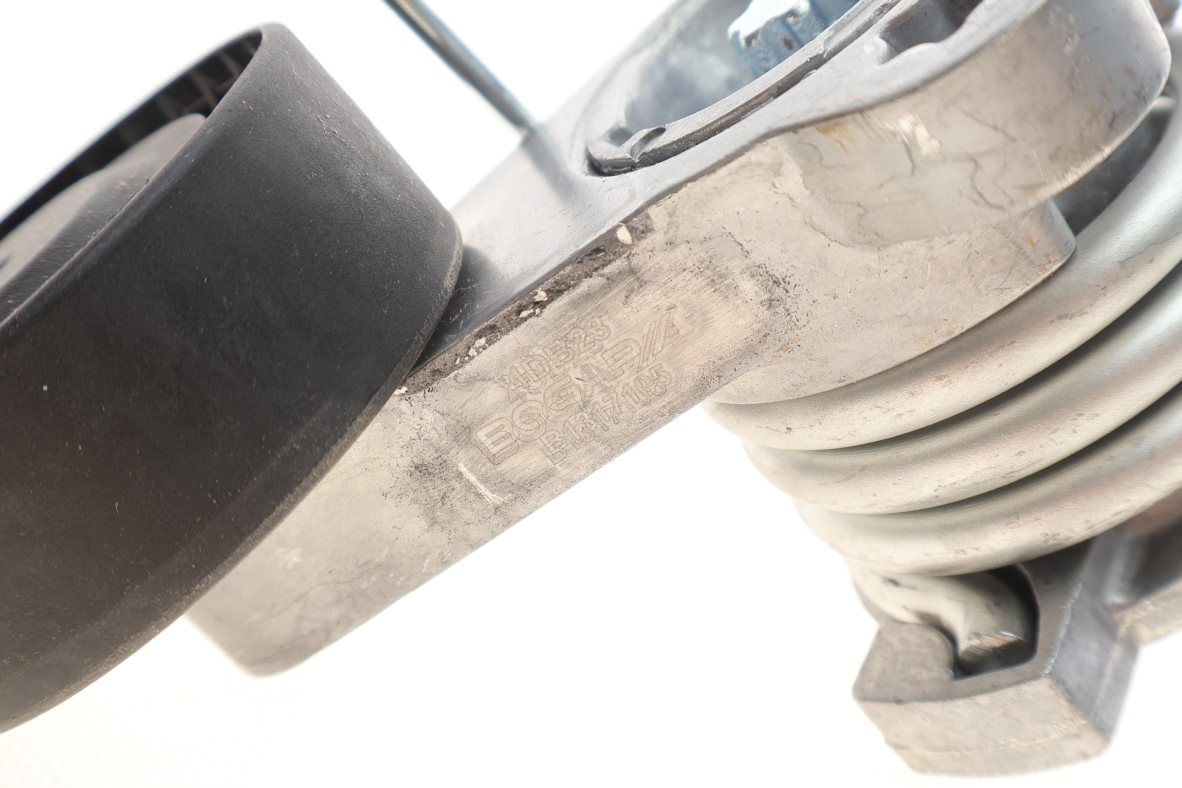 Натяжитель ремня генератора BMW 1 (E81)/3 (E90)/5 (E60)/X3 (E83)/X5 (E70) 2.5-3.0 03- (N51/N52/N53)