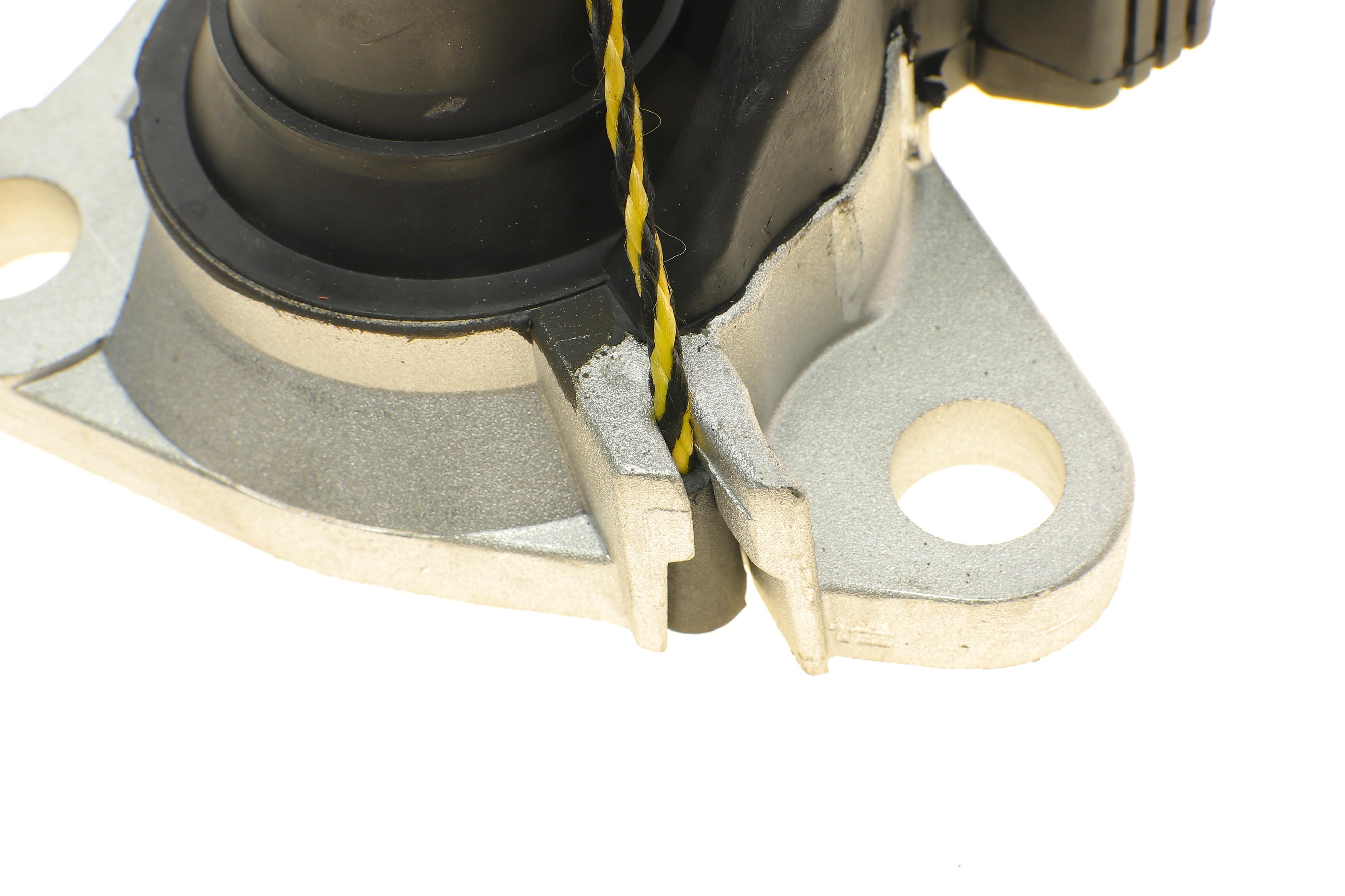 Подушка двигателя (R) Renault Megane I/Scenic I 1.9dTi/dCi 97-03