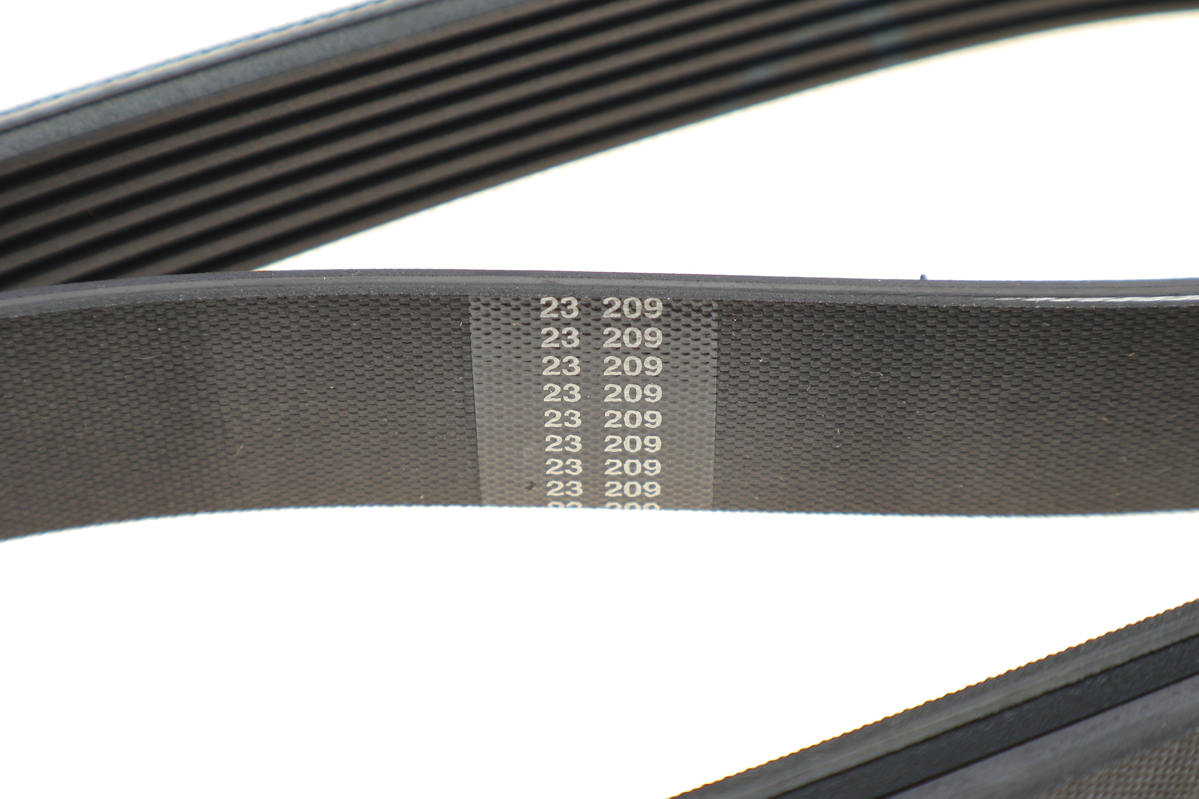 Ремінь генератора Renault Trafic 2.0CDTi 06- (7PK1740)