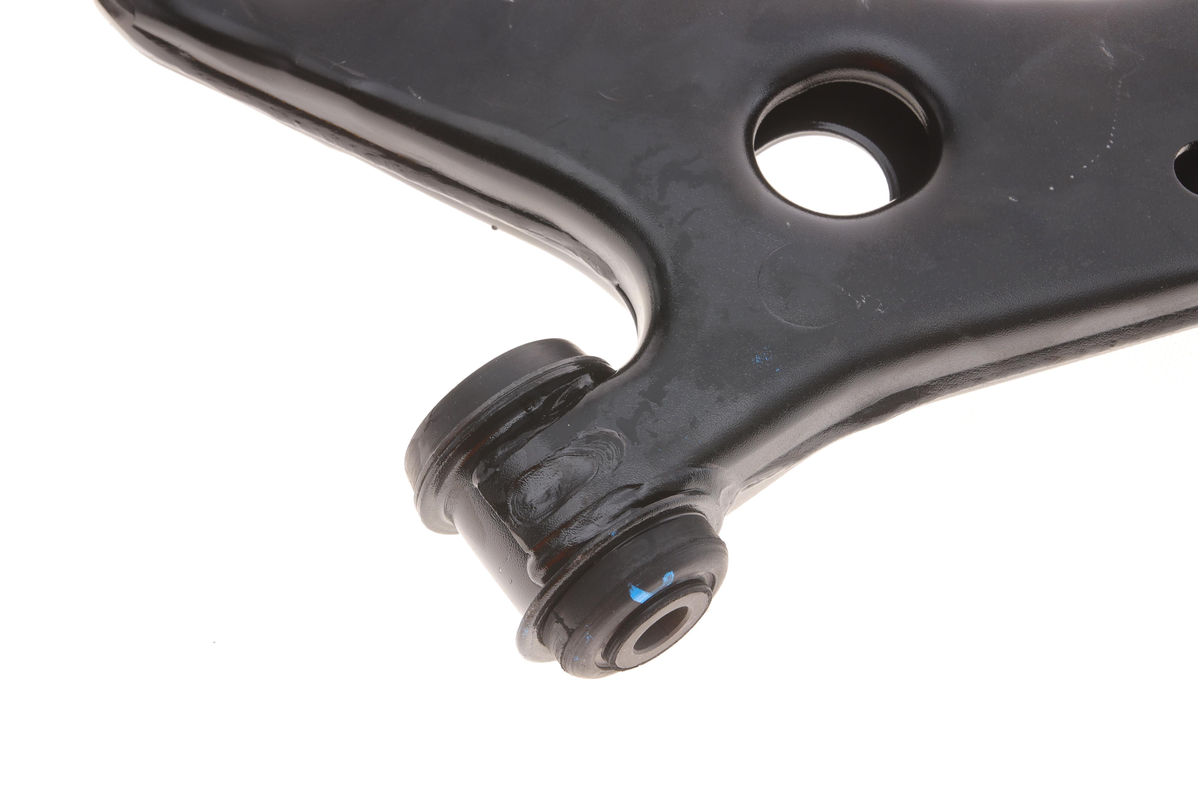 Важіль підвіски (передній/знизу) (R) Ford Kuga 1.5-2.5 13-