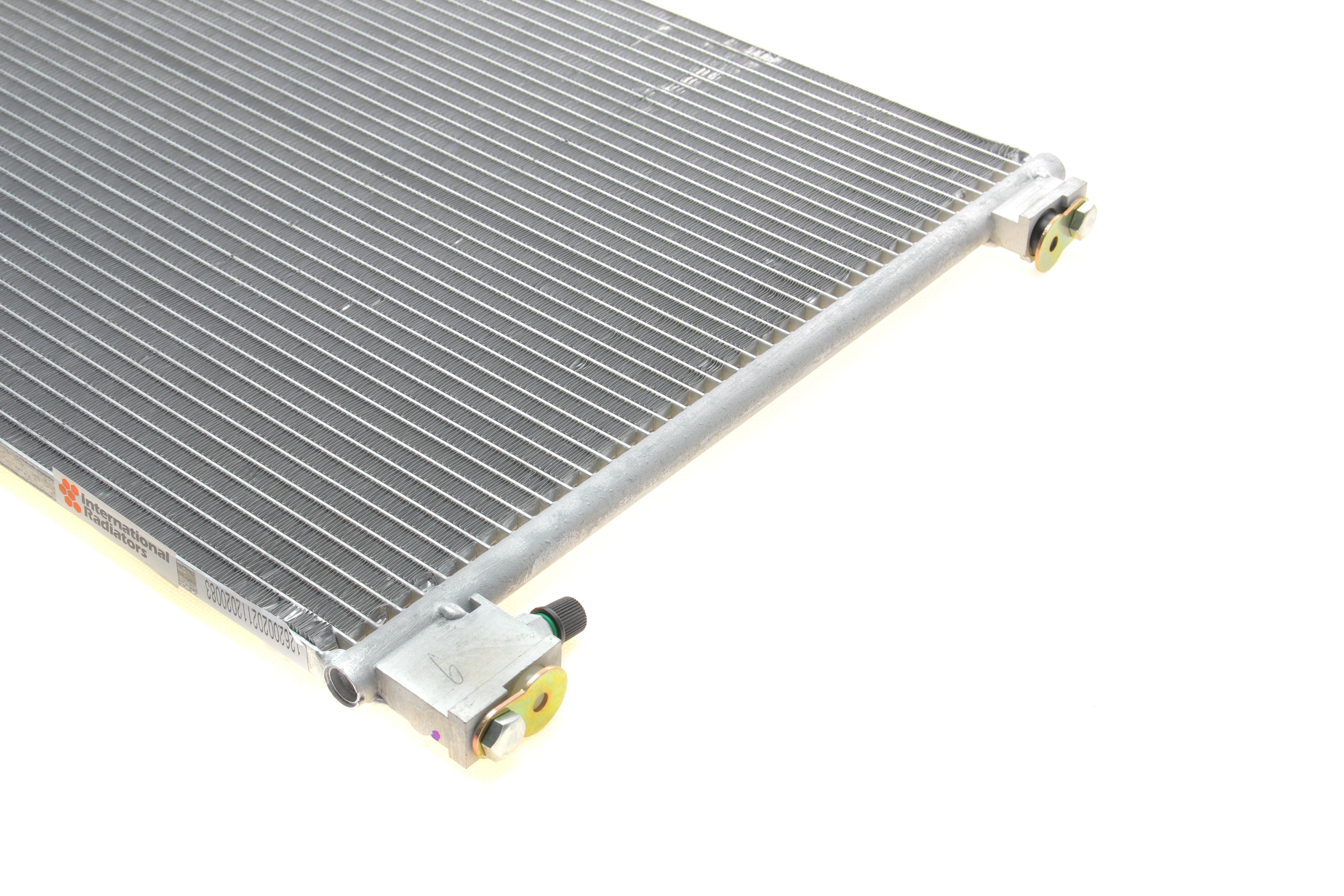 Радиатор кондиционера Opel Insignia/Saab 9-5 1.6-2.8 08-  (с осушителем)